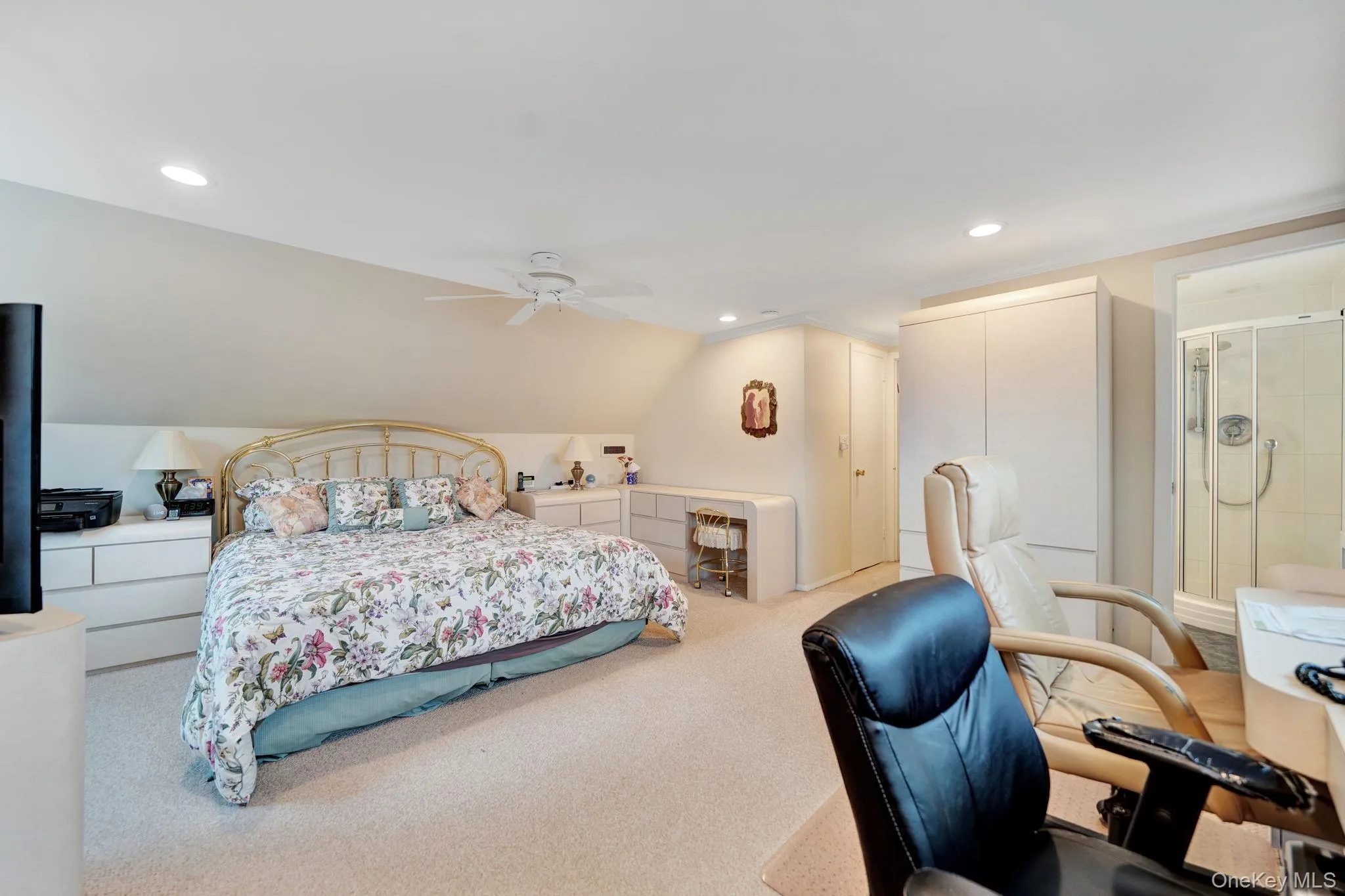 321 Waukena Avenue, Hempstead, NY, 3 Bedrooms Bedrooms, 11 Rooms Rooms,2 BathroomsBathrooms,Residential,For Rent,Waukena,0,1001577 321 Waukena Avenue, Hempstead, NY, 3 Bedrooms Bedrooms, 11 Rooms Rooms,2 BathroomsBathrooms,Residential,For Rent,Waukena,0,1001577