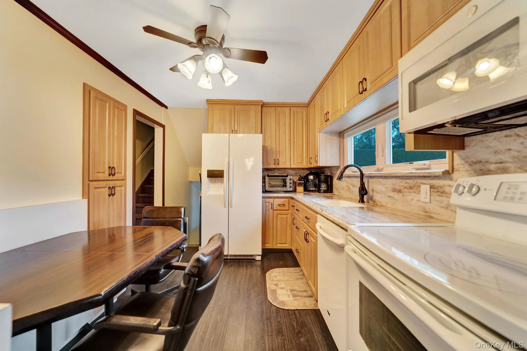 321 Waukena Avenue, Hempstead, NY, 3 Bedrooms Bedrooms, 11 Rooms Rooms,2 BathroomsBathrooms,Residential,For Rent,Waukena,0,1001577 321 Waukena Avenue, Hempstead, NY, 3 Bedrooms Bedrooms, 11 Rooms Rooms,2 BathroomsBathrooms,Residential,For Rent,Waukena,0,1001577