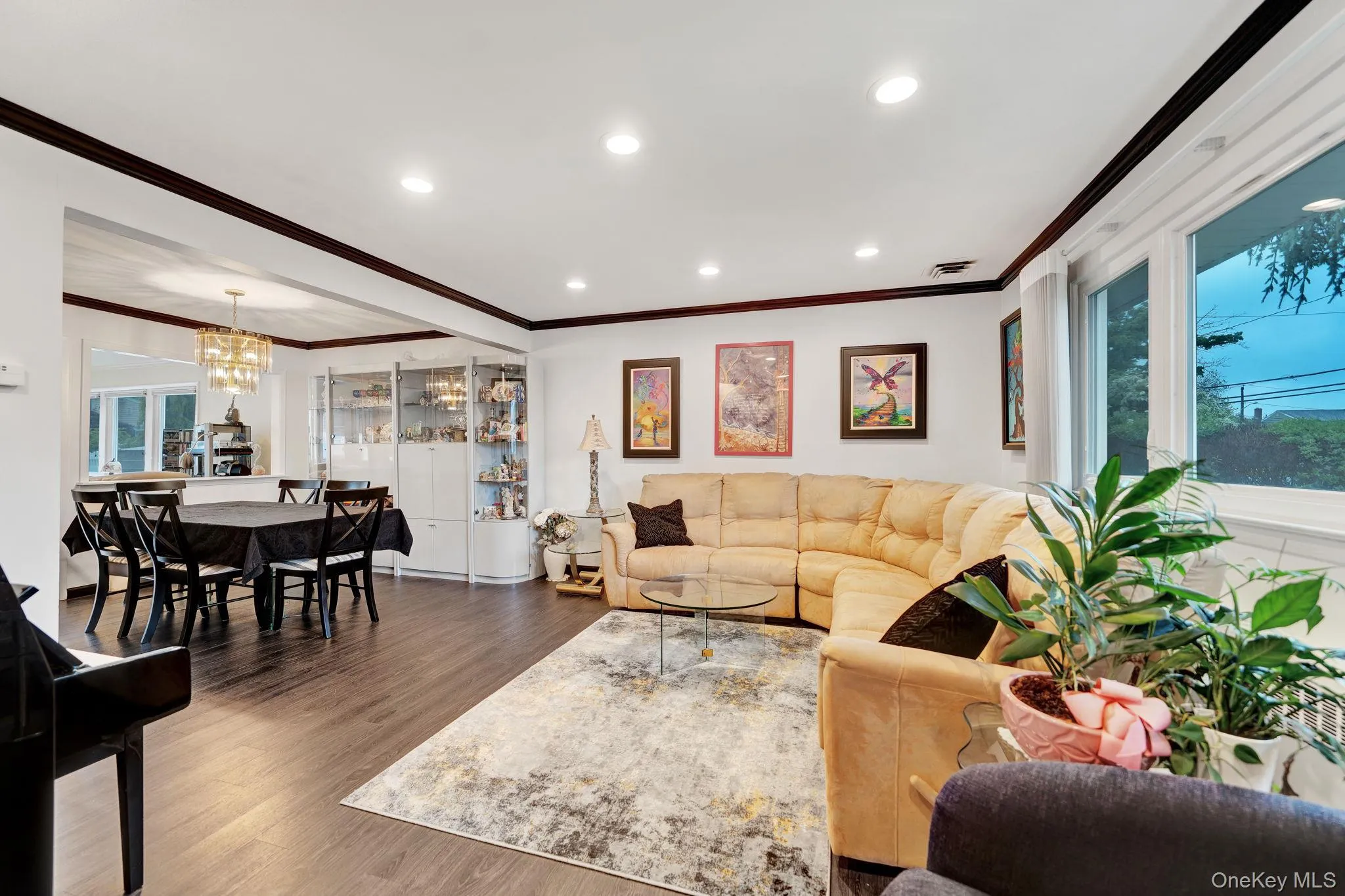 321 Waukena Avenue, Hempstead, NY, 3 Bedrooms Bedrooms, 11 Rooms Rooms,2 BathroomsBathrooms,Residential,For Rent,Waukena,0,1001577 321 Waukena Avenue, Hempstead, NY, 3 Bedrooms Bedrooms, 11 Rooms Rooms,2 BathroomsBathrooms,Residential,For Rent,Waukena,0,1001577