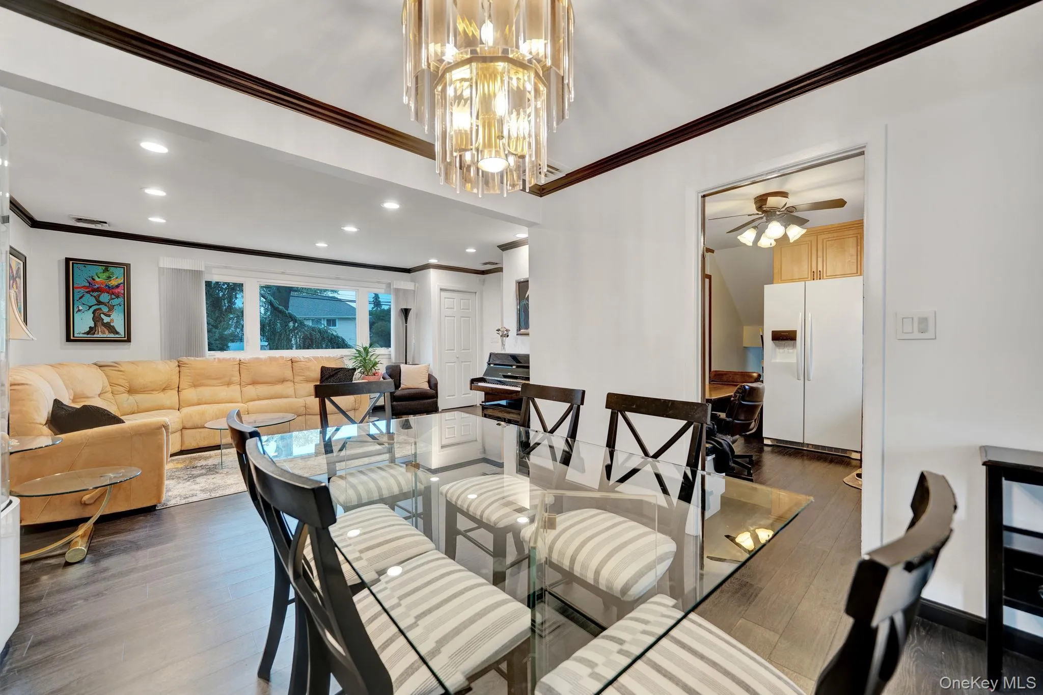 321 Waukena Avenue, Hempstead, NY, 3 Bedrooms Bedrooms, 11 Rooms Rooms,2 BathroomsBathrooms,Residential,For Rent,Waukena,0,1001577 321 Waukena Avenue, Hempstead, NY, 3 Bedrooms Bedrooms, 11 Rooms Rooms,2 BathroomsBathrooms,Residential,For Rent,Waukena,0,1001577