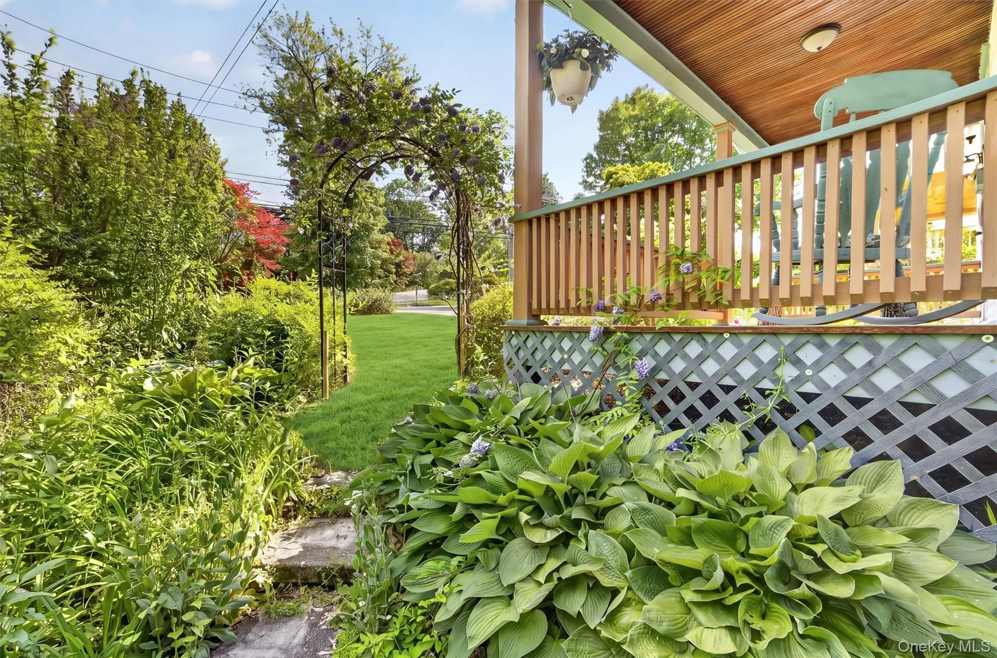 Beautiful plantings. Beautiful plantings.