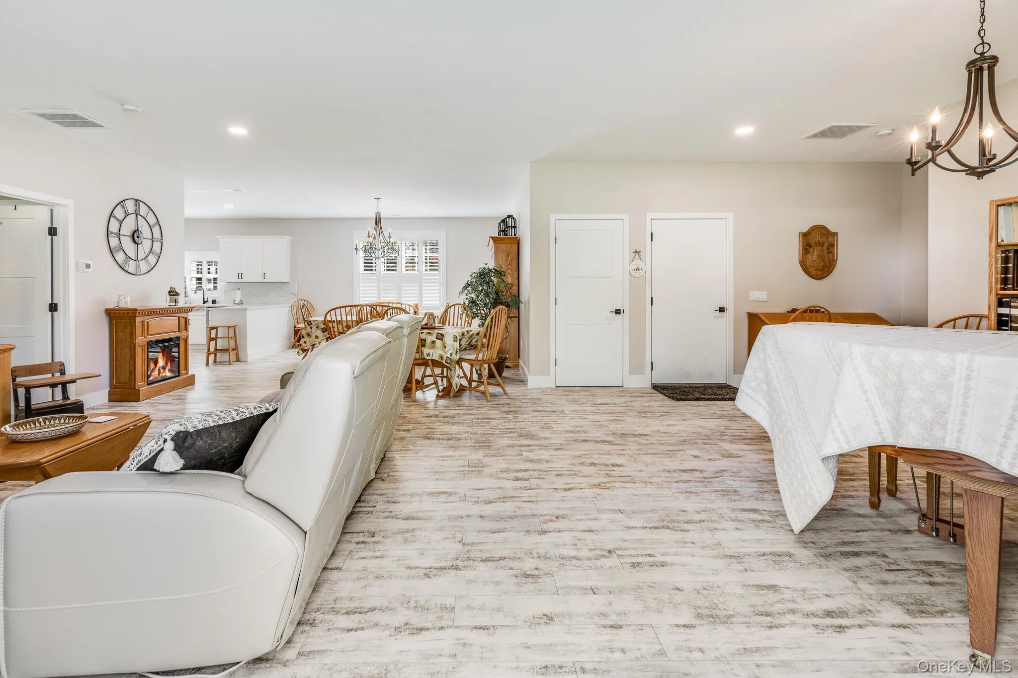 200 Sunset Drive, East Fishkill, NY, 2 Bedrooms Bedrooms, 7 Rooms Rooms,2 BathroomsBathrooms,Residential,For Rent,Sunset,0,1001583 200 Sunset Drive, East Fishkill, NY, 2 Bedrooms Bedrooms, 7 Rooms Rooms,2 BathroomsBathrooms,Residential,For Rent,Sunset,0,1001583