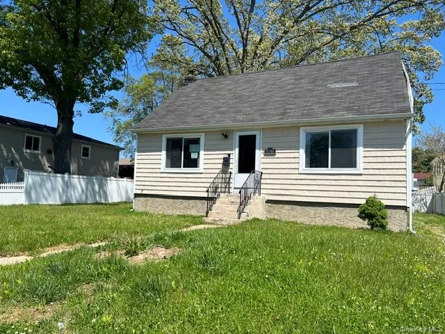 216 Manhattan Avenue, Hempstead, NY, 4 Bedrooms Bedrooms, 8 Rooms Rooms,2 BathroomsBathrooms,Residential,For Rent,Manhattan,0,1001584 216 Manhattan Avenue, Hempstead, NY, 4 Bedrooms Bedrooms, 8 Rooms Rooms,2 BathroomsBathrooms,Residential,For Rent,Manhattan,0,1001584