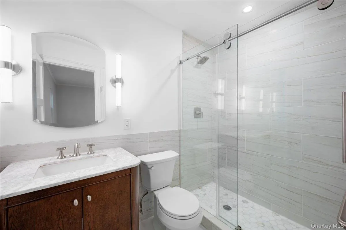 Newly renovated primary bathroom Newly renovated primary bathroom