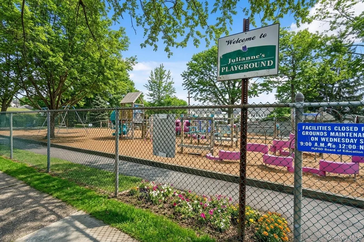 425 First Avenue, Pelham, NY, 2 Bedrooms Bedrooms, 5 Rooms Rooms,1 BathroomBathrooms,Residential Lease,For Rent,First,0,1001591 425 First Avenue, Pelham, NY, 2 Bedrooms Bedrooms, 5 Rooms Rooms,1 BathroomBathrooms,Residential Lease,For Rent,First,0,1001591
