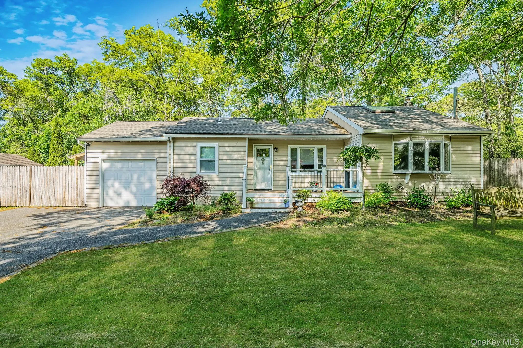 17 Arnold Drive, Brookhaven, NY, 3 Bedrooms Bedrooms, 8 Rooms Rooms,3 BathroomsBathrooms,Residential,For Rent,Arnold,0,1001593 17 Arnold Drive, Brookhaven, NY, 3 Bedrooms Bedrooms, 8 Rooms Rooms,3 BathroomsBathrooms,Residential,For Rent,Arnold,0,1001593