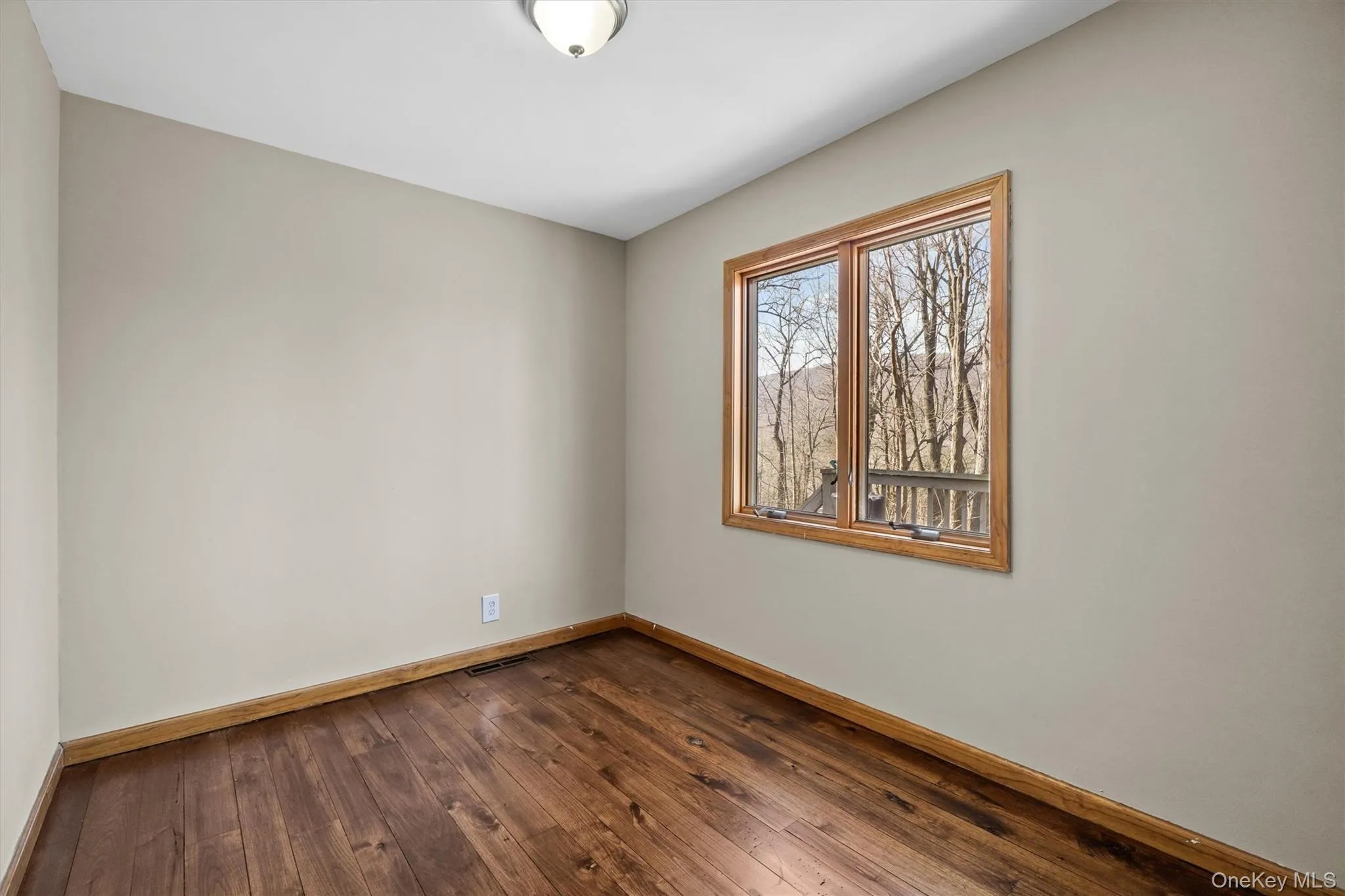 31 Paradise Hill, Cornwall, NY, 2 Bedrooms Bedrooms, 5 Rooms Rooms,1 BathroomBathrooms,Residential,For Rent,Paradise,0,1001595 31 Paradise Hill, Cornwall, NY, 2 Bedrooms Bedrooms, 5 Rooms Rooms,1 BathroomBathrooms,Residential,For Rent,Paradise,0,1001595