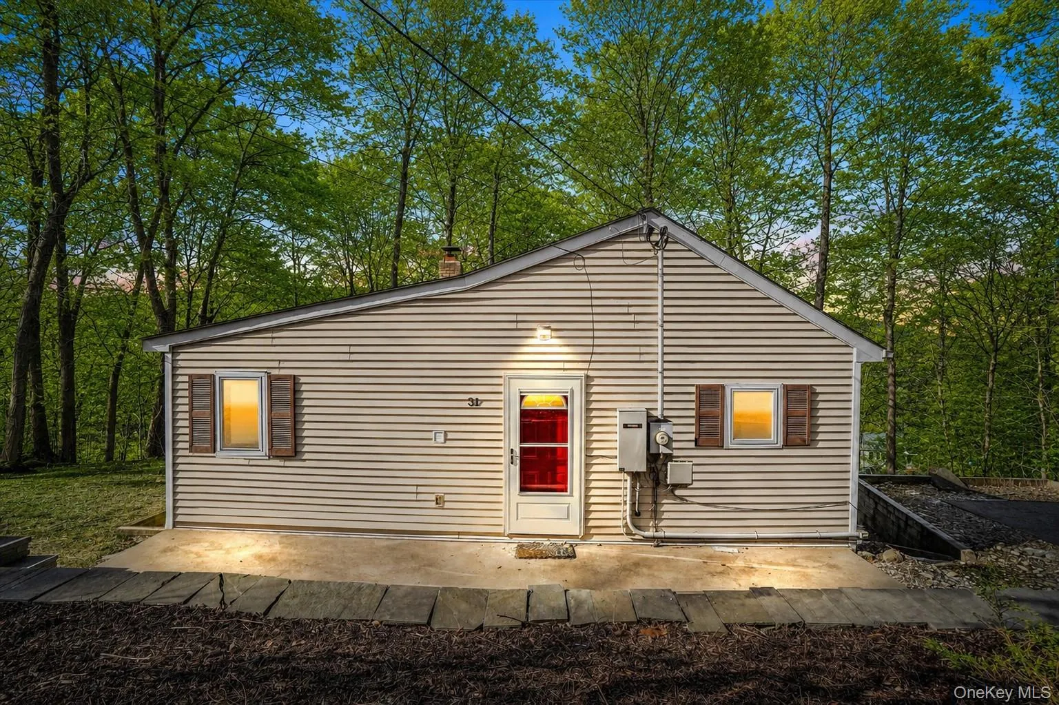 31 Paradise Hill, Cornwall, NY, 2 Bedrooms Bedrooms, 5 Rooms Rooms,1 BathroomBathrooms,Residential,For Rent,Paradise,0,1001595 31 Paradise Hill, Cornwall, NY, 2 Bedrooms Bedrooms, 5 Rooms Rooms,1 BathroomBathrooms,Residential,For Rent,Paradise,0,1001595