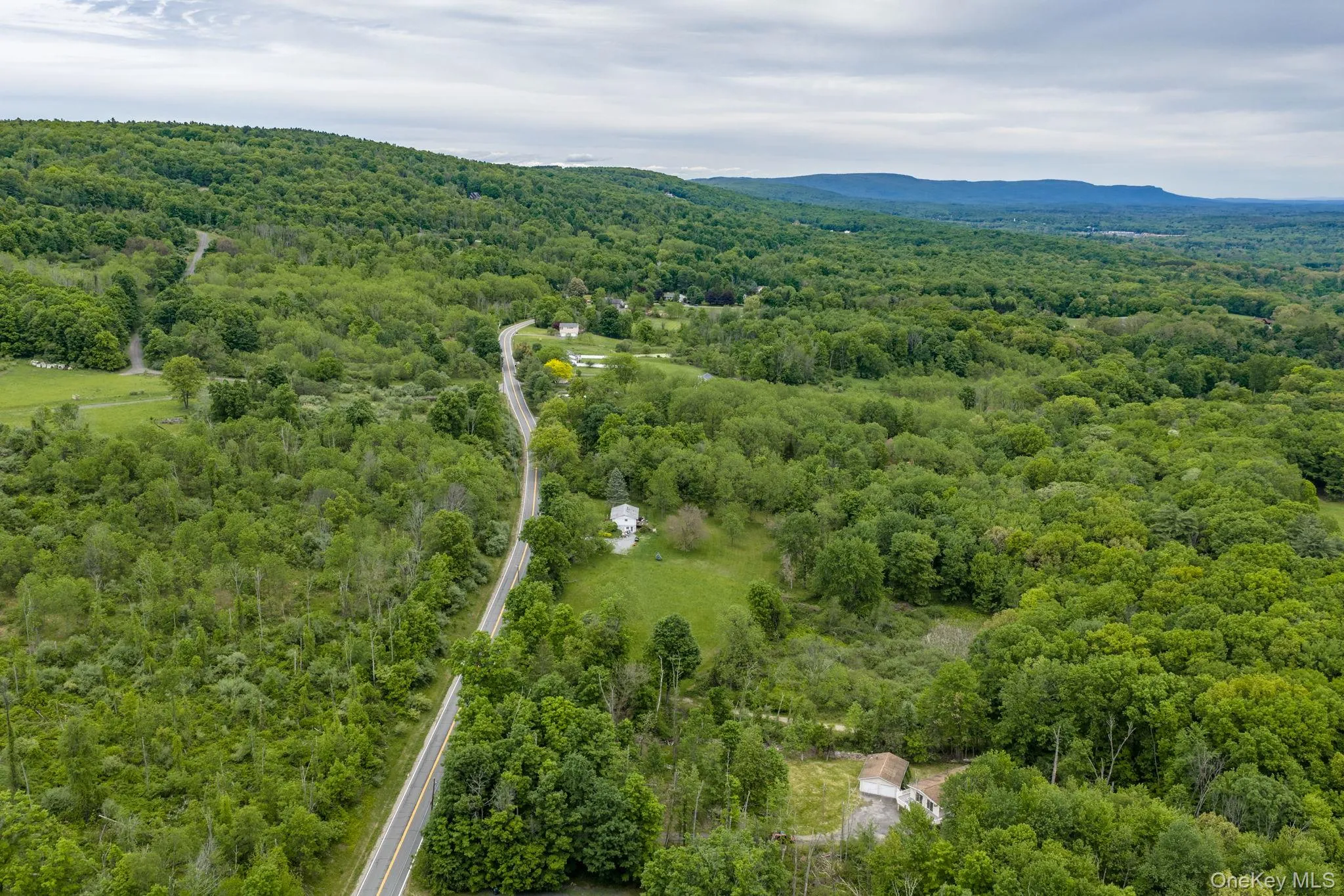 225 Upper Road, Mamakating, NY, 3 Bedrooms Bedrooms, 8 Rooms Rooms,2 BathroomsBathrooms,Residential,For Rent,Upper,0,1001596 225 Upper Road, Mamakating, NY, 3 Bedrooms Bedrooms, 8 Rooms Rooms,2 BathroomsBathrooms,Residential,For Rent,Upper,0,1001596