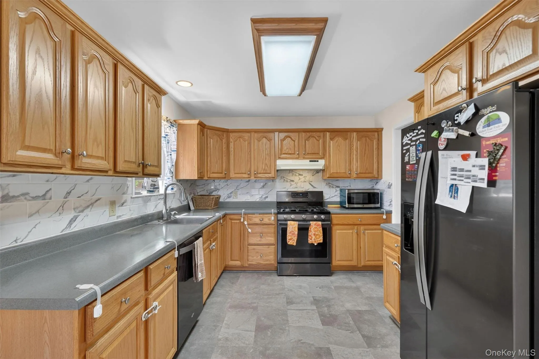 7 North Street, Wappinger, NY, 3 Bedrooms Bedrooms, 7 Rooms Rooms,2 BathroomsBathrooms,Residential,For Rent,North,0,1001598 7 North Street, Wappinger, NY, 3 Bedrooms Bedrooms, 7 Rooms Rooms,2 BathroomsBathrooms,Residential,For Rent,North,0,1001598
