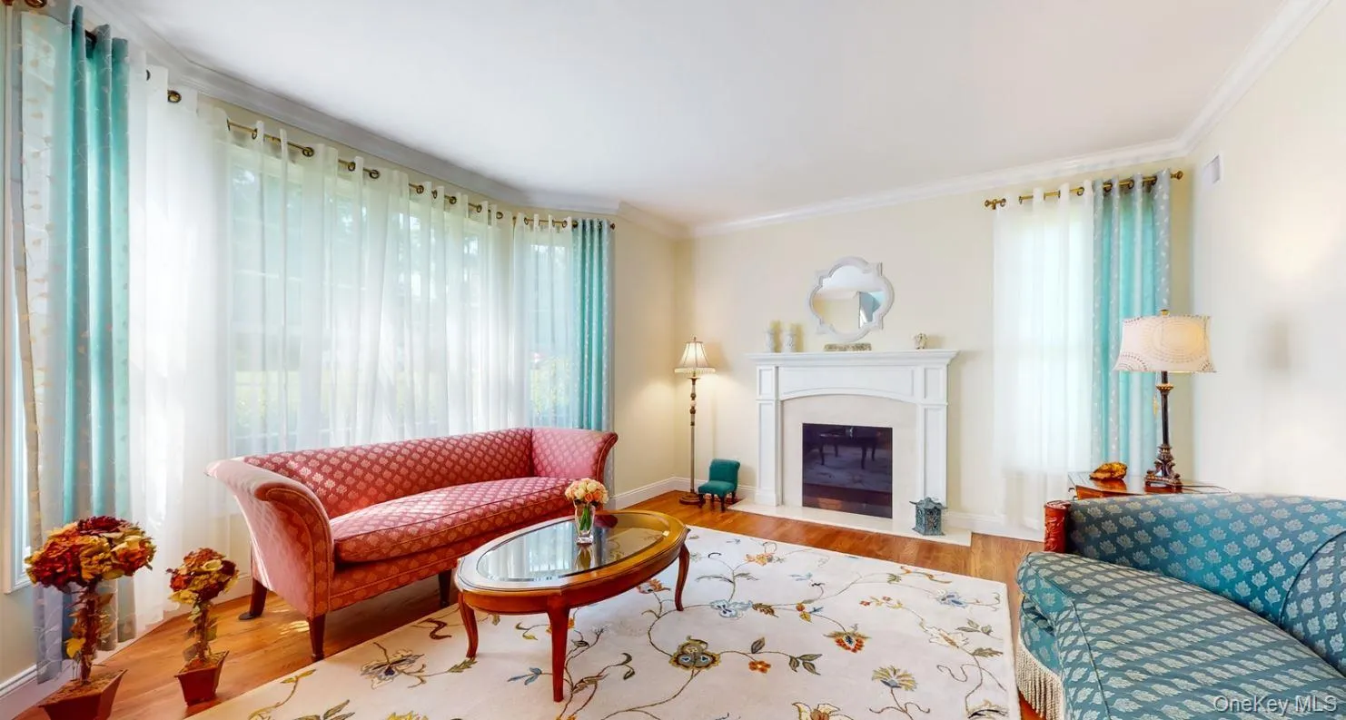 17 Tappanwood Drive, Oyster Bay, NY, 5 Bedrooms Bedrooms, 10 Rooms Rooms,4 BathroomsBathrooms,Residential,For Rent,Tappanwood,0,1001603 17 Tappanwood Drive, Oyster Bay, NY, 5 Bedrooms Bedrooms, 10 Rooms Rooms,4 BathroomsBathrooms,Residential,For Rent,Tappanwood,0,1001603