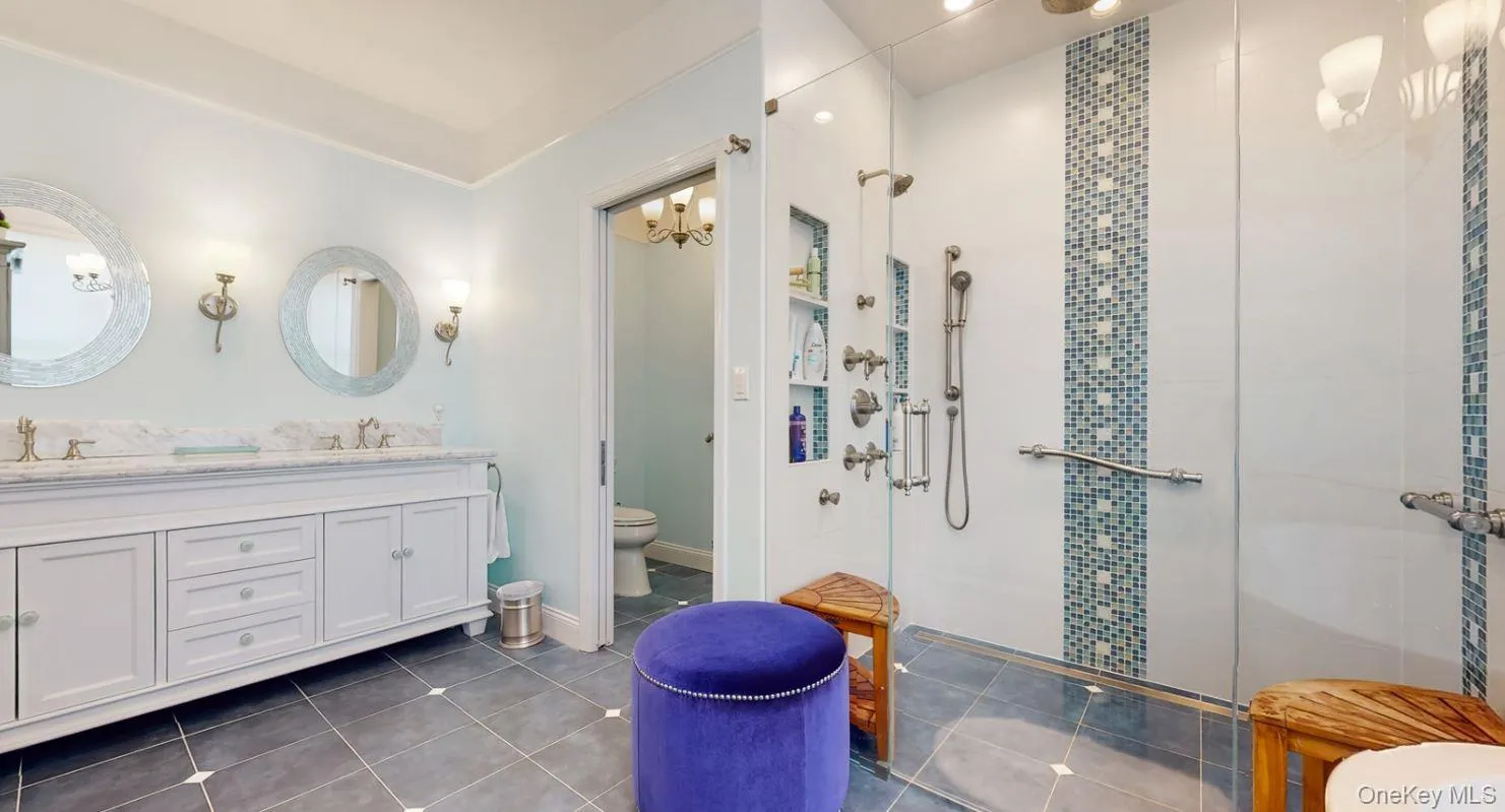 17 Tappanwood Drive, Oyster Bay, NY, 5 Bedrooms Bedrooms, 10 Rooms Rooms,4 BathroomsBathrooms,Residential,For Rent,Tappanwood,0,1001603 17 Tappanwood Drive, Oyster Bay, NY, 5 Bedrooms Bedrooms, 10 Rooms Rooms,4 BathroomsBathrooms,Residential,For Rent,Tappanwood,0,1001603