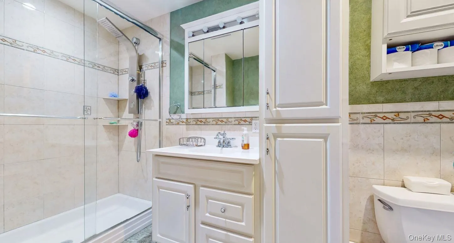 17 Tappanwood Drive, Oyster Bay, NY, 5 Bedrooms Bedrooms, 10 Rooms Rooms,4 BathroomsBathrooms,Residential,For Rent,Tappanwood,0,1001603 17 Tappanwood Drive, Oyster Bay, NY, 5 Bedrooms Bedrooms, 10 Rooms Rooms,4 BathroomsBathrooms,Residential,For Rent,Tappanwood,0,1001603