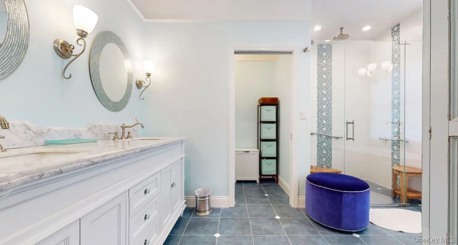 17 Tappanwood Drive, Oyster Bay, NY, 5 Bedrooms Bedrooms, 10 Rooms Rooms,4 BathroomsBathrooms,Residential,For Rent,Tappanwood,0,1001603 17 Tappanwood Drive, Oyster Bay, NY, 5 Bedrooms Bedrooms, 10 Rooms Rooms,4 BathroomsBathrooms,Residential,For Rent,Tappanwood,0,1001603