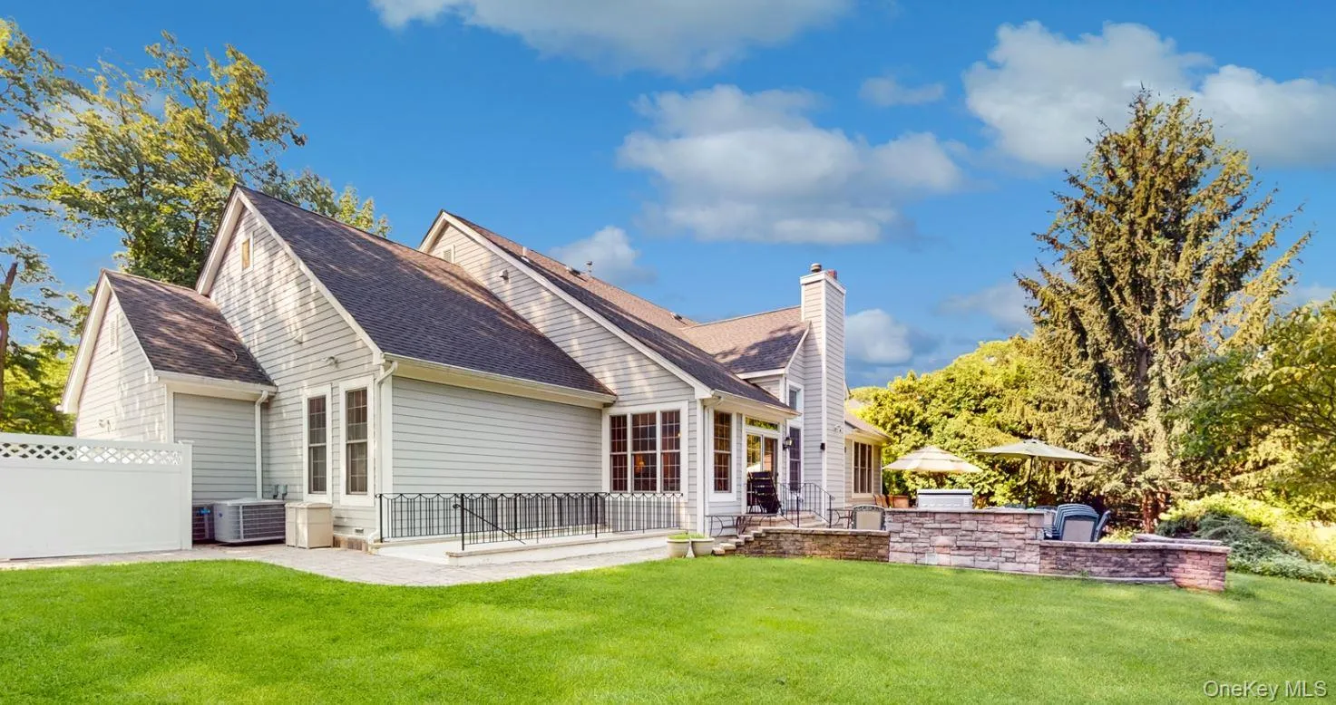 17 Tappanwood Drive, Oyster Bay, NY, 5 Bedrooms Bedrooms, 10 Rooms Rooms,4 BathroomsBathrooms,Residential,For Rent,Tappanwood,0,1001603 17 Tappanwood Drive, Oyster Bay, NY, 5 Bedrooms Bedrooms, 10 Rooms Rooms,4 BathroomsBathrooms,Residential,For Rent,Tappanwood,0,1001603