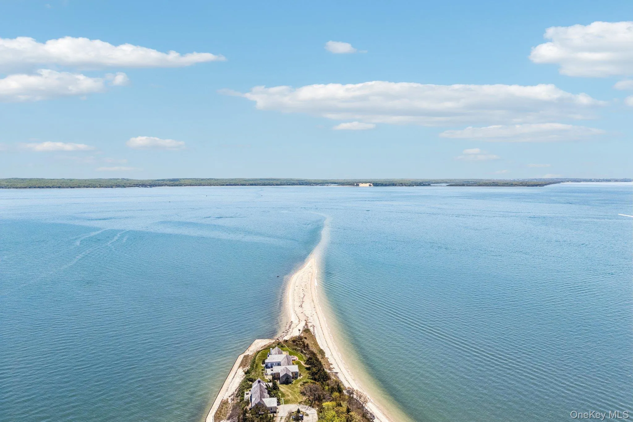 580 Broadwaters Road, Southold, NY, 4 Bedrooms Bedrooms, 12 Rooms Rooms,3 BathroomsBathrooms,Residential,For Rent,Broadwaters,0,1001609 580 Broadwaters Road, Southold, NY, 4 Bedrooms Bedrooms, 12 Rooms Rooms,3 BathroomsBathrooms,Residential,For Rent,Broadwaters,0,1001609