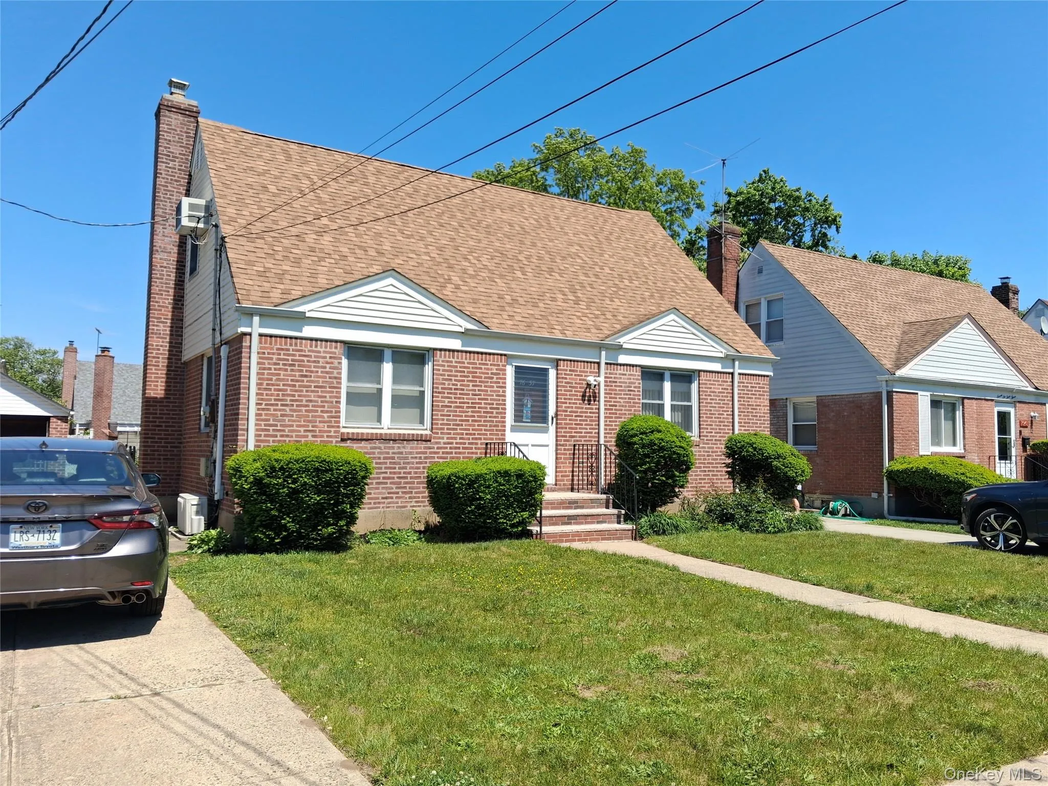 76-37 271st Street, New York, NY, 3 Bedrooms Bedrooms, 6 Rooms Rooms,1 BathroomBathrooms,Residential,For Rent,271st,0,1001613 76-37 271st Street, New York, NY, 3 Bedrooms Bedrooms, 6 Rooms Rooms,1 BathroomBathrooms,Residential,For Rent,271st,0,1001613