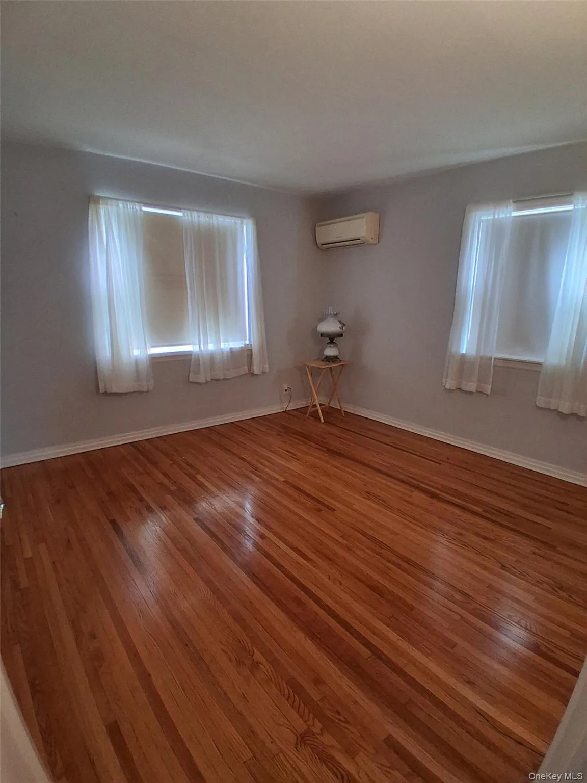 76-37 271st Street, New York, NY, 3 Bedrooms Bedrooms, 6 Rooms Rooms,1 BathroomBathrooms,Residential,For Rent,271st,0,1001613 76-37 271st Street, New York, NY, 3 Bedrooms Bedrooms, 6 Rooms Rooms,1 BathroomBathrooms,Residential,For Rent,271st,0,1001613