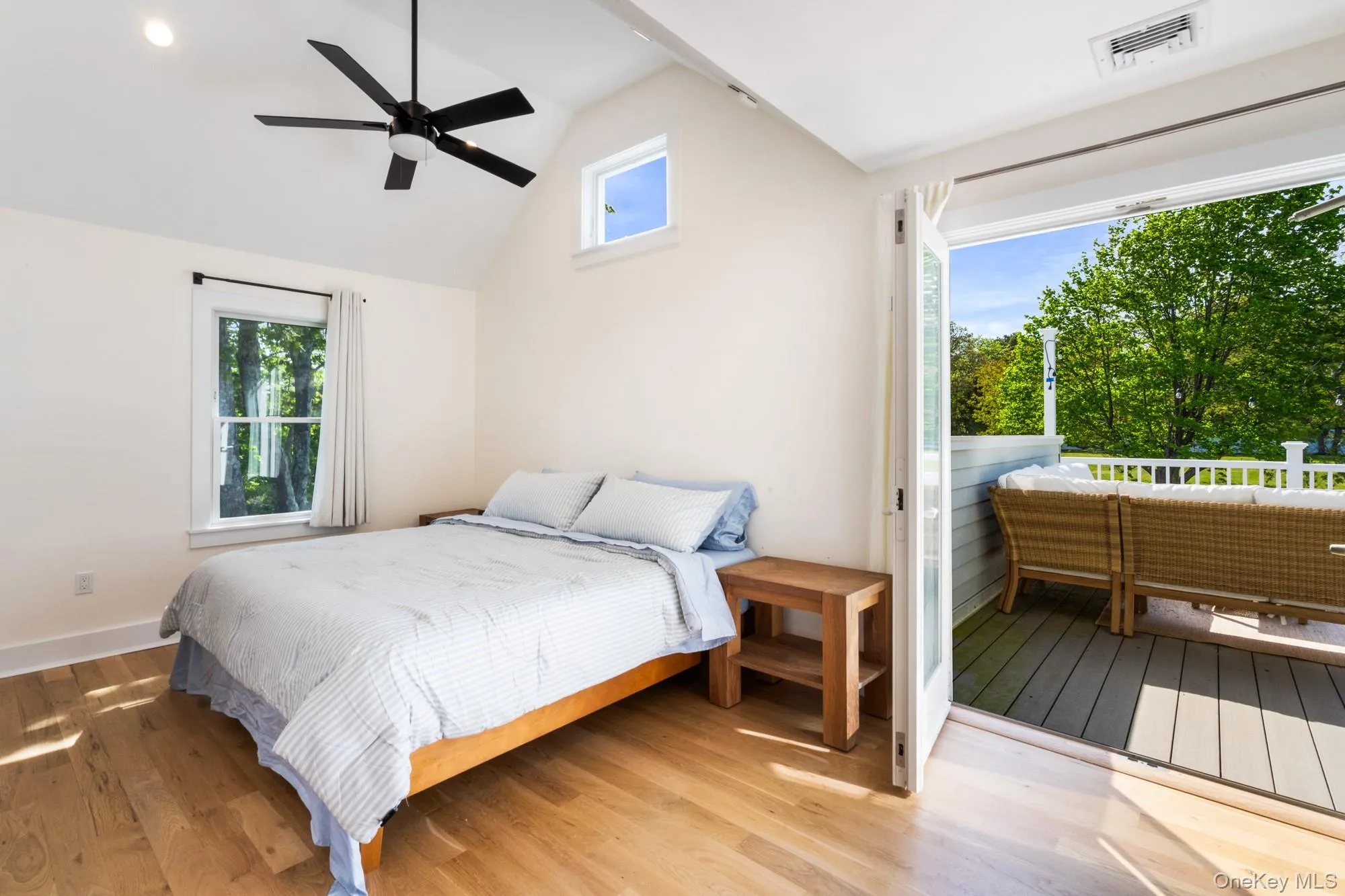 96 Lake Avenue, Brookhaven, NY, 3 Bedrooms Bedrooms, 14 Rooms Rooms,3 BathroomsBathrooms,Residential Lease,For Rent,Lake,0,1001614 96 Lake Avenue, Brookhaven, NY, 3 Bedrooms Bedrooms, 14 Rooms Rooms,3 BathroomsBathrooms,Residential Lease,For Rent,Lake,0,1001614
