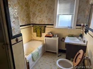 6333 83rd Street, New York, NY, 3 Bedrooms Bedrooms, 7 Rooms Rooms,1 BathroomBathrooms,Residential Sale,For Rent,83rd,0,1001628 6333 83rd Street, New York, NY, 3 Bedrooms Bedrooms, 7 Rooms Rooms,1 BathroomBathrooms,Residential Sale,For Rent,83rd,0,1001628