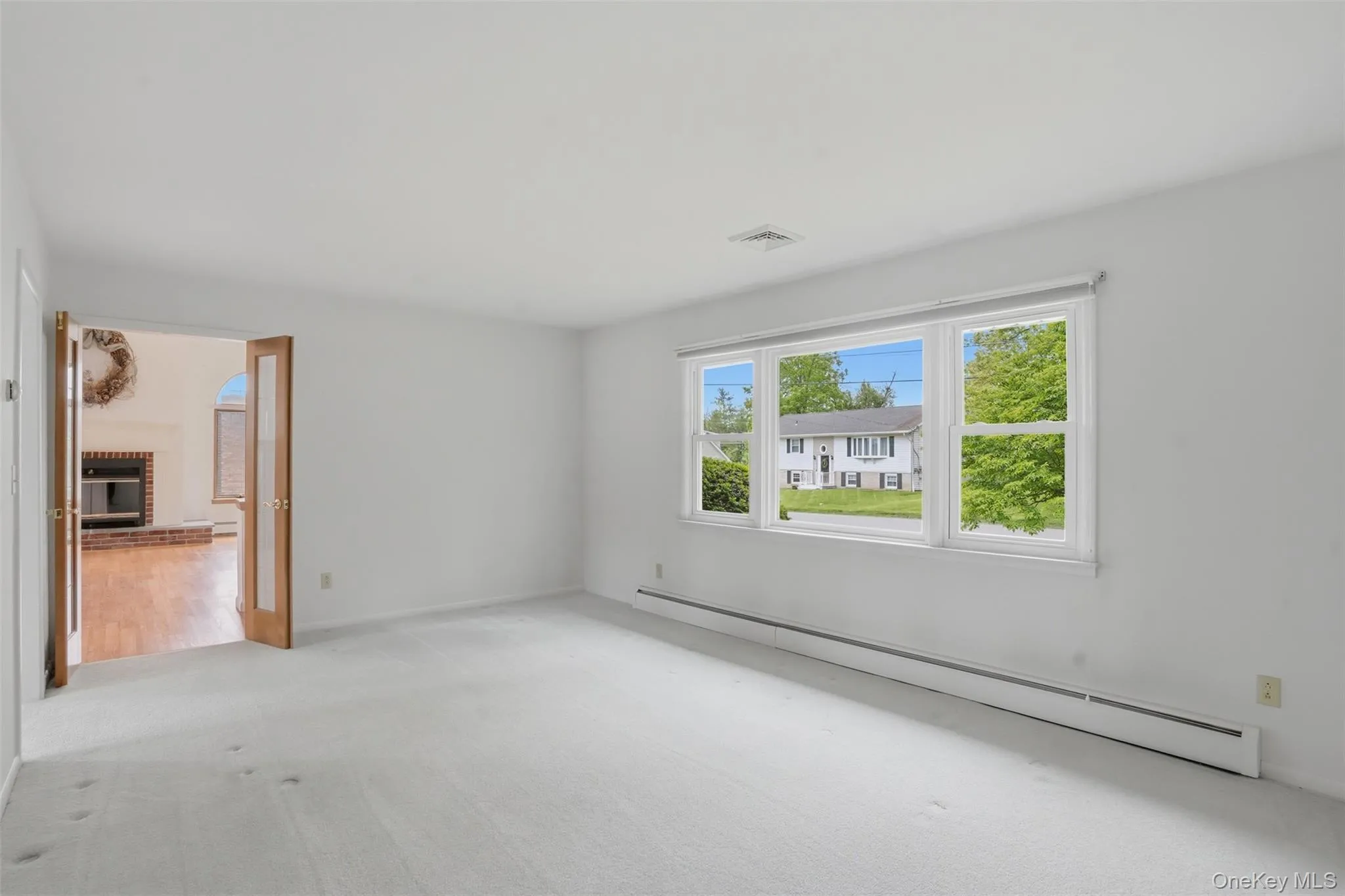 205 East Drive, Hurley, NY, 3 Bedrooms Bedrooms, 10 Rooms Rooms,2 BathroomsBathrooms,Residential,For Rent,East,0,1001630 205 East Drive, Hurley, NY, 3 Bedrooms Bedrooms, 10 Rooms Rooms,2 BathroomsBathrooms,Residential,For Rent,East,0,1001630