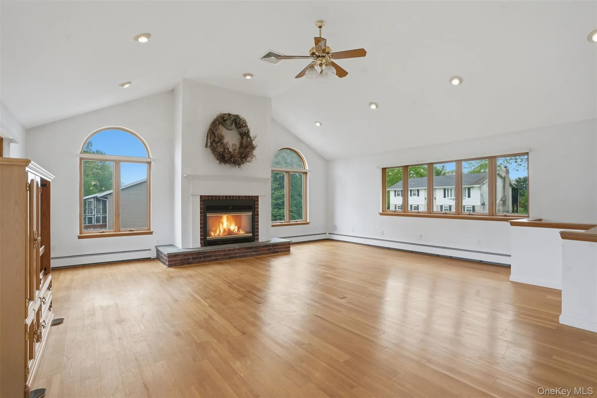 205 East Drive, Hurley, NY, 3 Bedrooms Bedrooms, 10 Rooms Rooms,2 BathroomsBathrooms,Residential,For Rent,East,0,1001630 205 East Drive, Hurley, NY, 3 Bedrooms Bedrooms, 10 Rooms Rooms,2 BathroomsBathrooms,Residential,For Rent,East,0,1001630