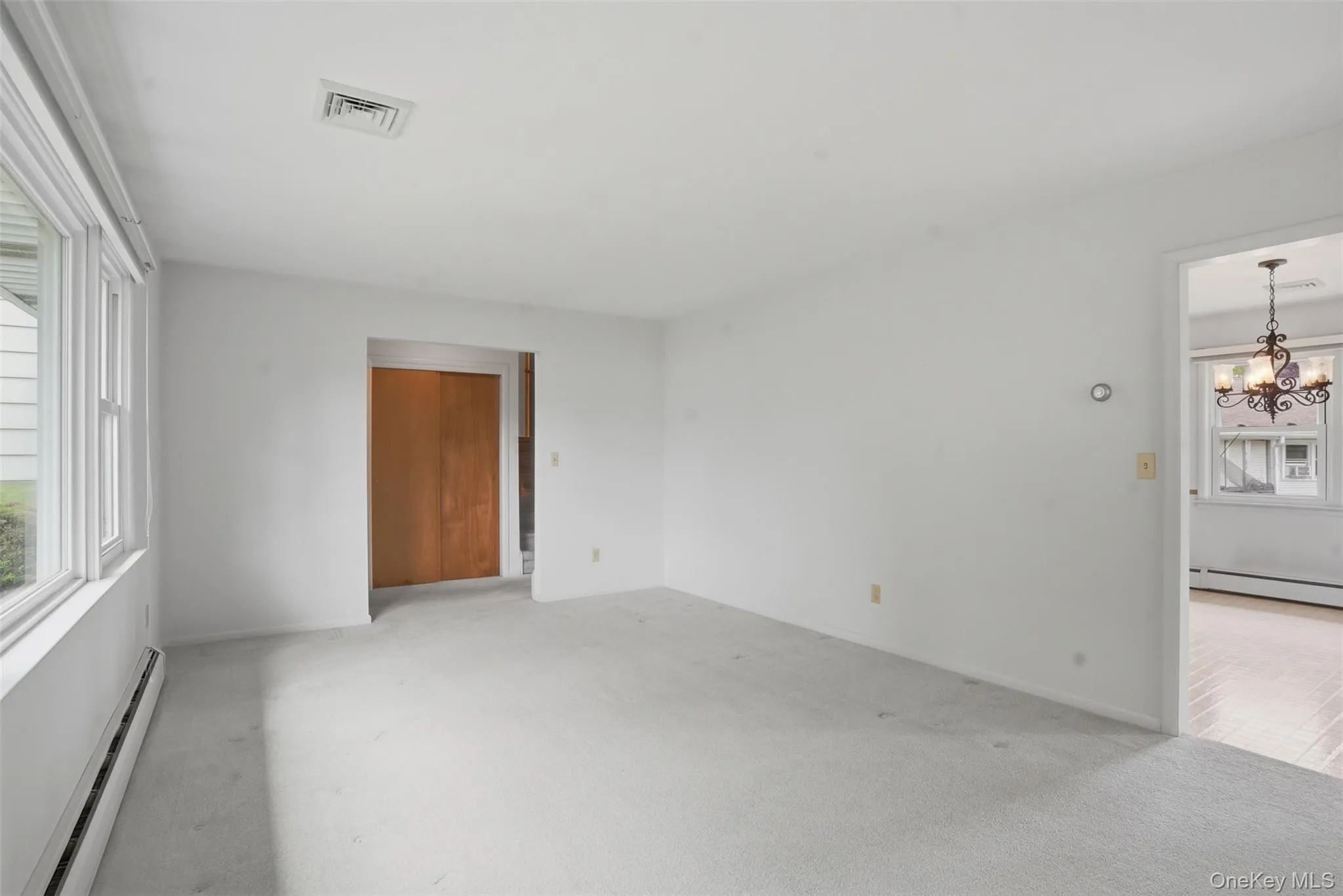205 East Drive, Hurley, NY, 3 Bedrooms Bedrooms, 10 Rooms Rooms,2 BathroomsBathrooms,Residential,For Rent,East,0,1001630 205 East Drive, Hurley, NY, 3 Bedrooms Bedrooms, 10 Rooms Rooms,2 BathroomsBathrooms,Residential,For Rent,East,0,1001630