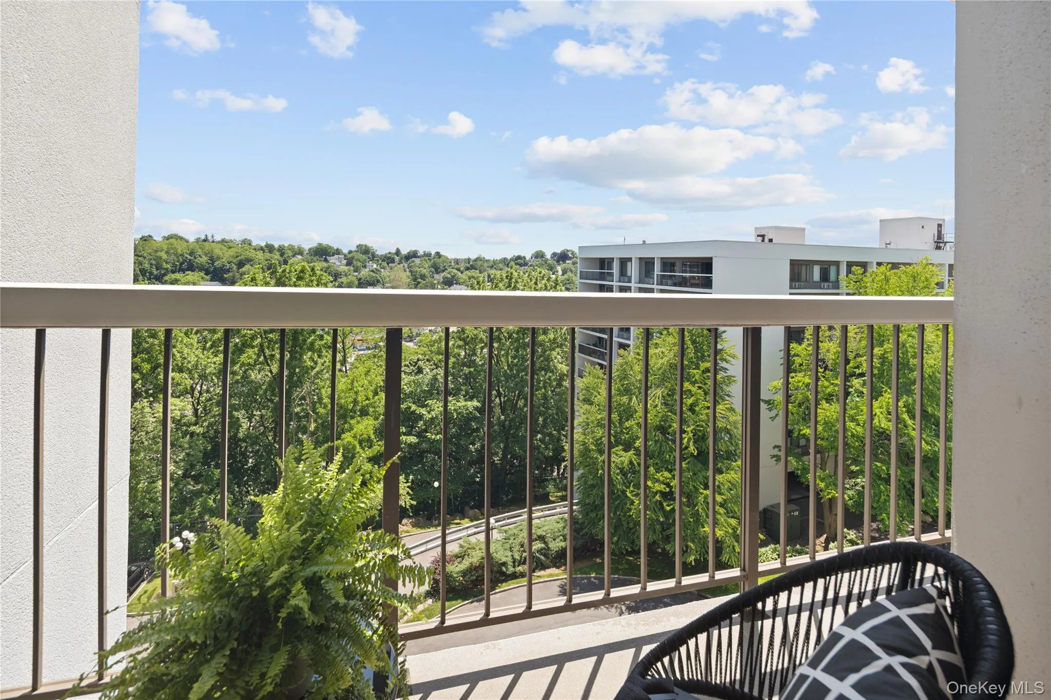 500 High Point Drive, Greenburgh, NY, 1 Bedroom Bedrooms, 3 Rooms Rooms,1 BathroomBathrooms,Residential,For Rent,High Point,0,1001631 500 High Point Drive, Greenburgh, NY, 1 Bedroom Bedrooms, 3 Rooms Rooms,1 BathroomBathrooms,Residential,For Rent,High Point,0,1001631