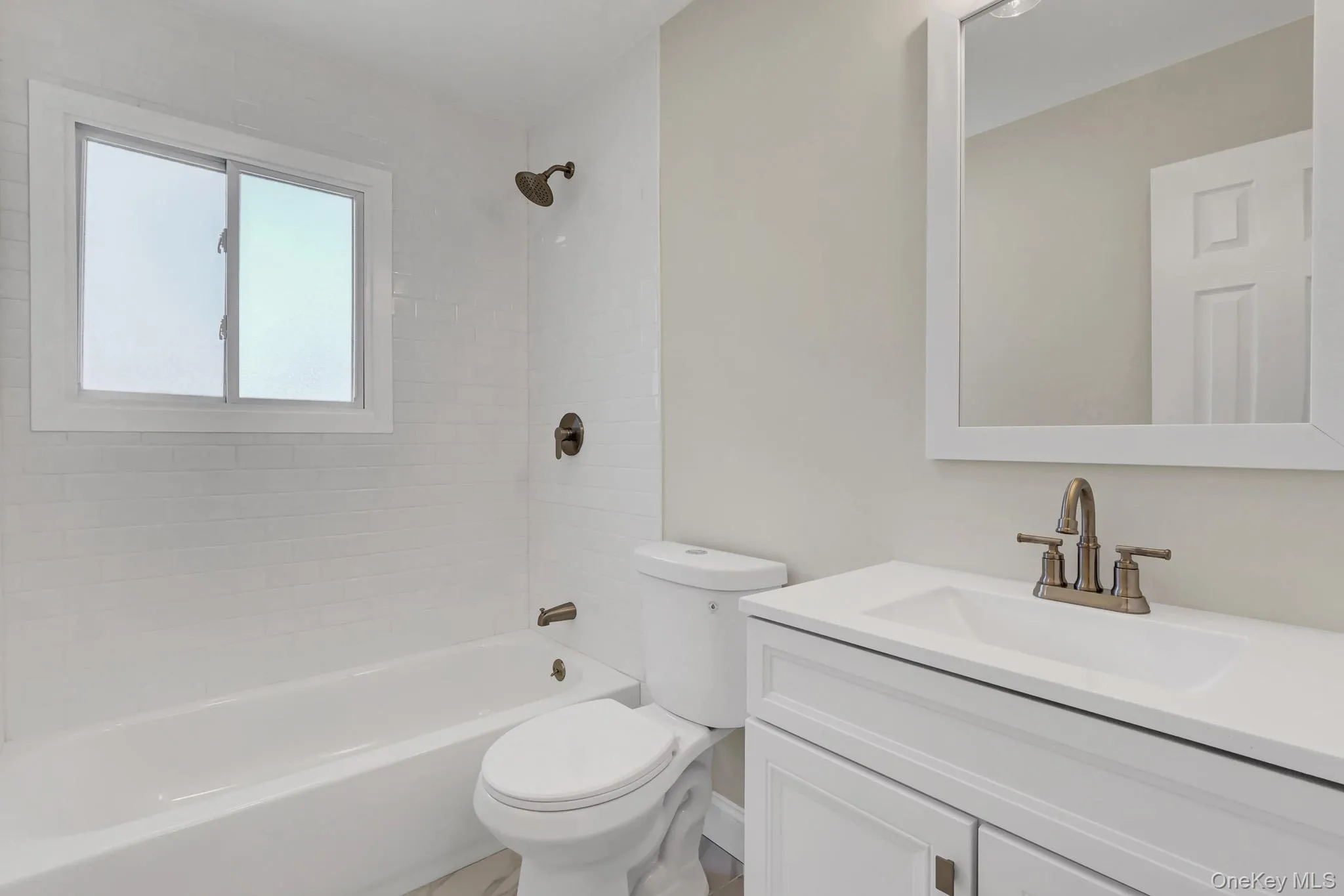 3107 Gull Avenue, Brookhaven, NY, 3 Bedrooms Bedrooms, 6 Rooms Rooms,1 BathroomBathrooms,Residential Lease,For Rent,Gull,0,1001634 3107 Gull Avenue, Brookhaven, NY, 3 Bedrooms Bedrooms, 6 Rooms Rooms,1 BathroomBathrooms,Residential Lease,For Rent,Gull,0,1001634