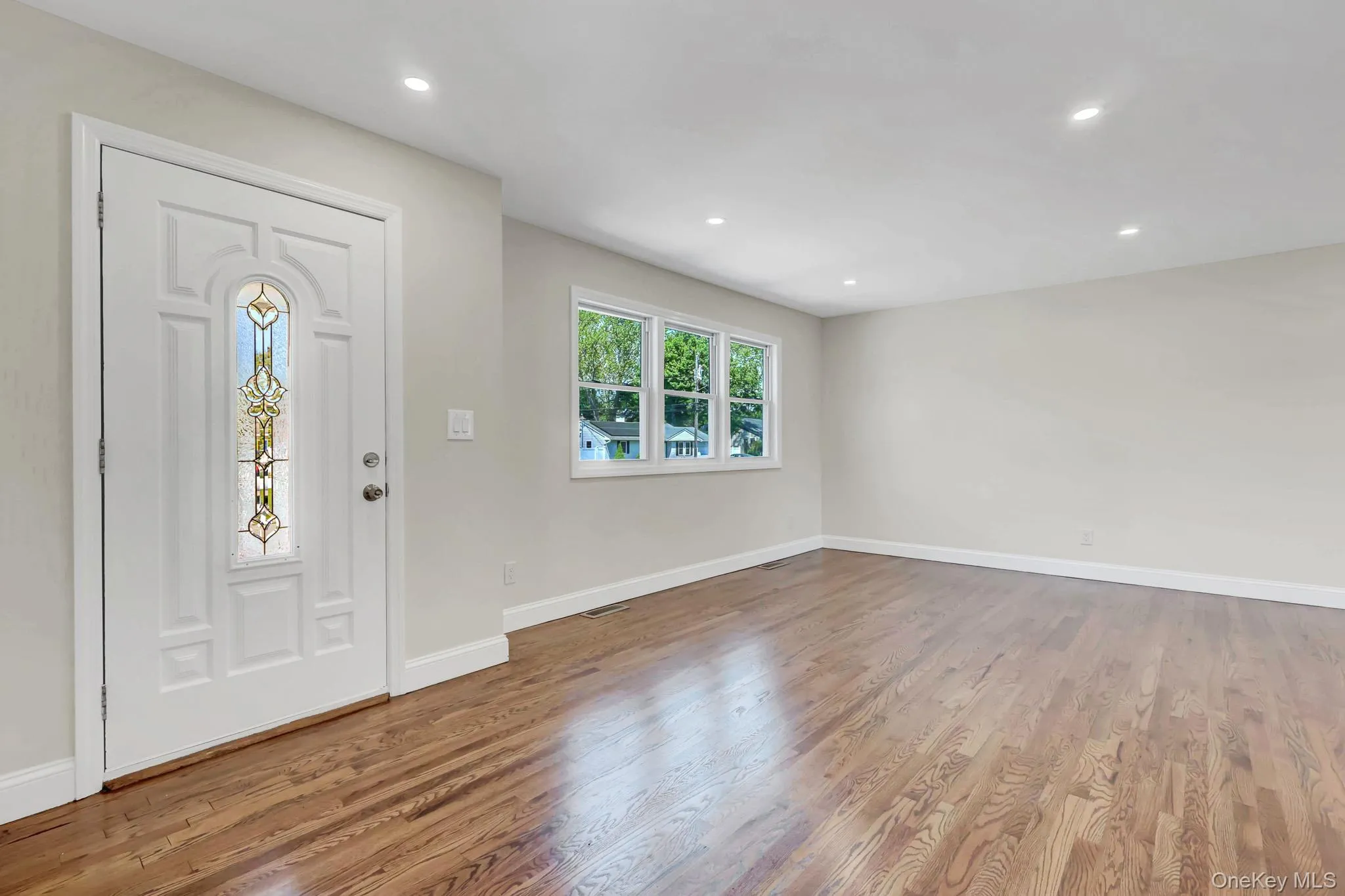 3107 Gull Avenue, Brookhaven, NY, 3 Bedrooms Bedrooms, 6 Rooms Rooms,1 BathroomBathrooms,Residential Lease,For Rent,Gull,0,1001634 3107 Gull Avenue, Brookhaven, NY, 3 Bedrooms Bedrooms, 6 Rooms Rooms,1 BathroomBathrooms,Residential Lease,For Rent,Gull,0,1001634