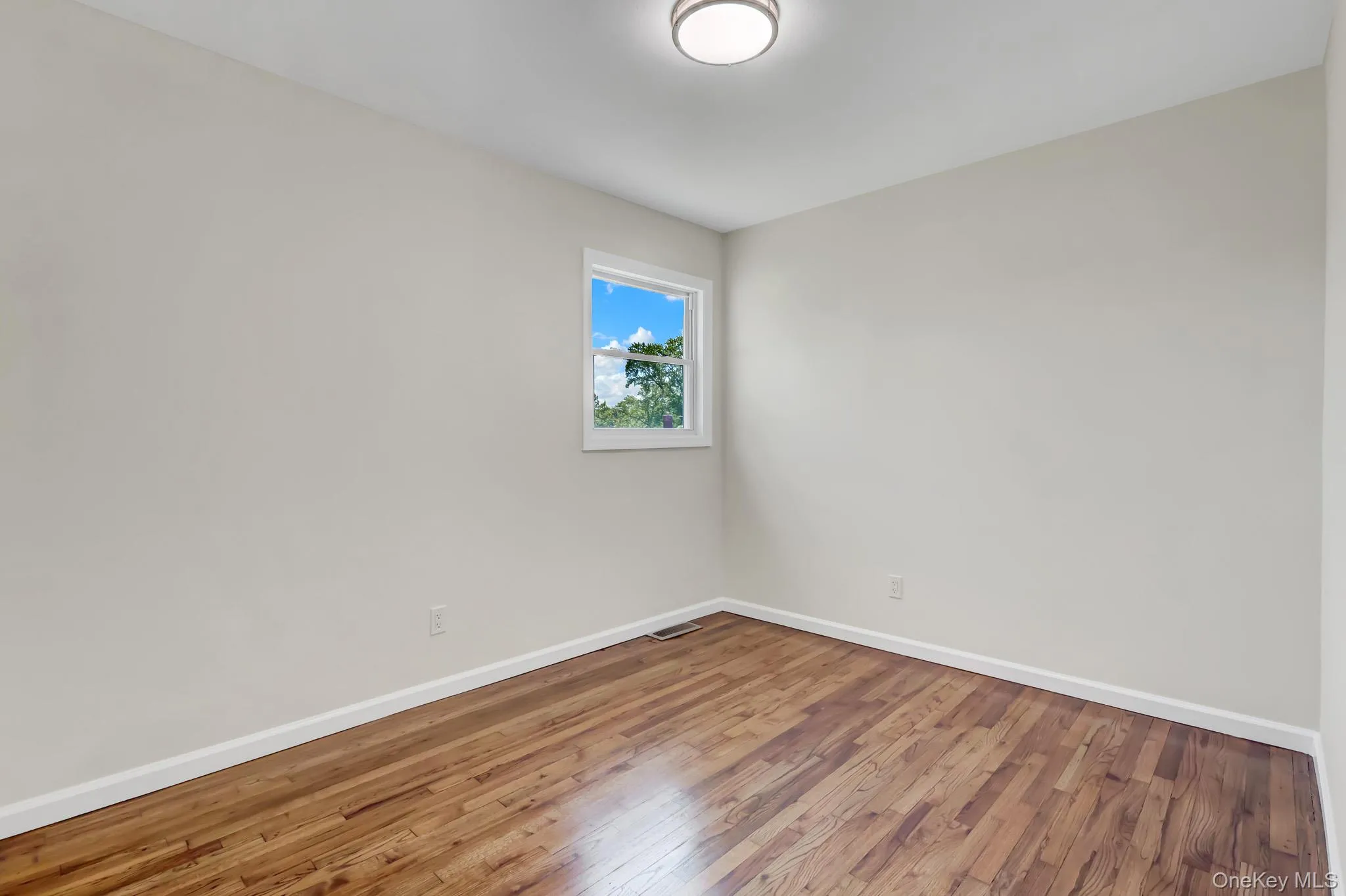 3107 Gull Avenue, Brookhaven, NY, 3 Bedrooms Bedrooms, 6 Rooms Rooms,1 BathroomBathrooms,Residential Lease,For Rent,Gull,0,1001634 3107 Gull Avenue, Brookhaven, NY, 3 Bedrooms Bedrooms, 6 Rooms Rooms,1 BathroomBathrooms,Residential Lease,For Rent,Gull,0,1001634