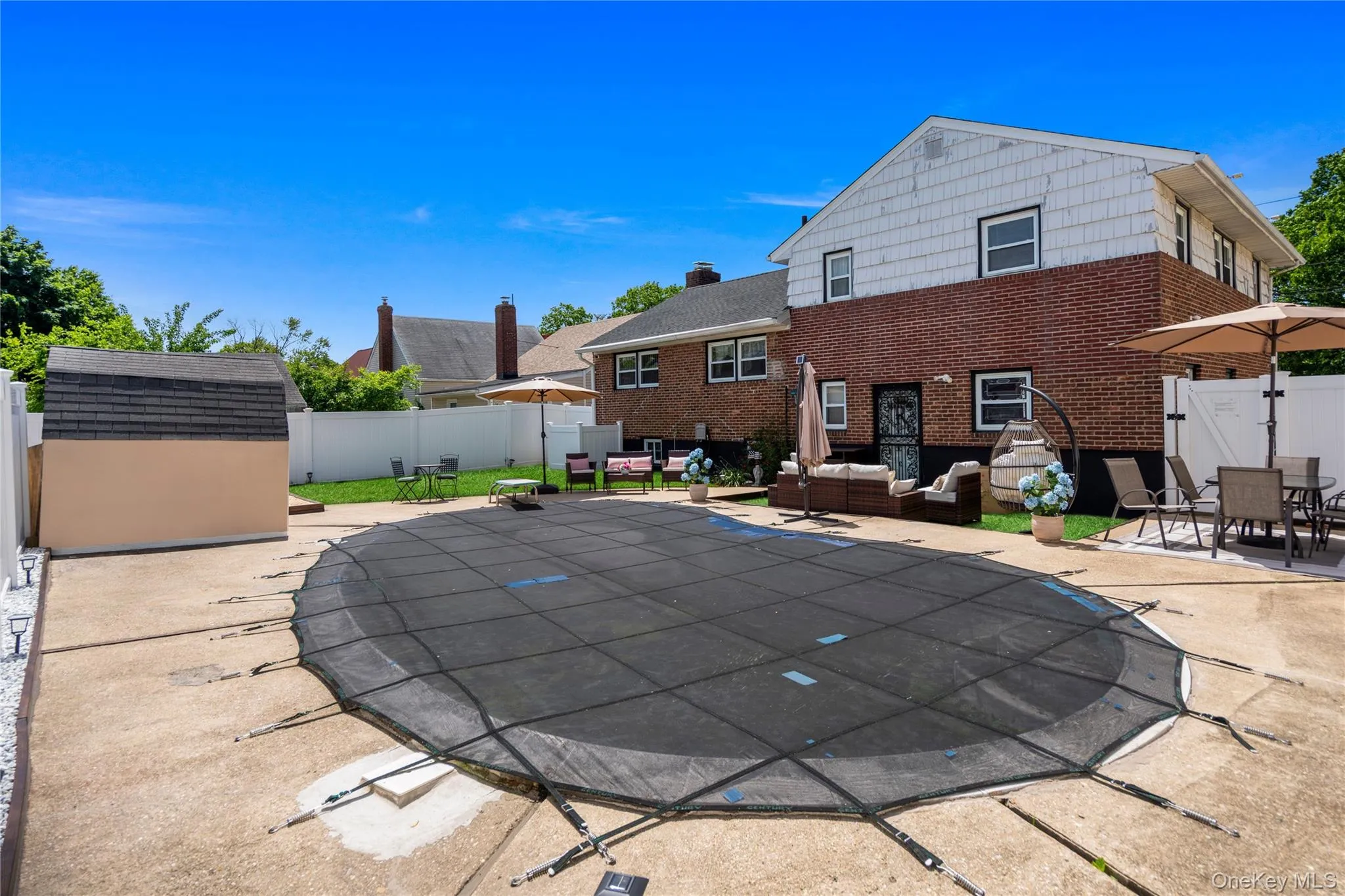 11701 237th Street, Hempstead, NY, 4 Bedrooms Bedrooms, 9 Rooms Rooms,2 BathroomsBathrooms,Residential,For Rent,237th,0,1001636 11701 237th Street, Hempstead, NY, 4 Bedrooms Bedrooms, 9 Rooms Rooms,2 BathroomsBathrooms,Residential,For Rent,237th,0,1001636