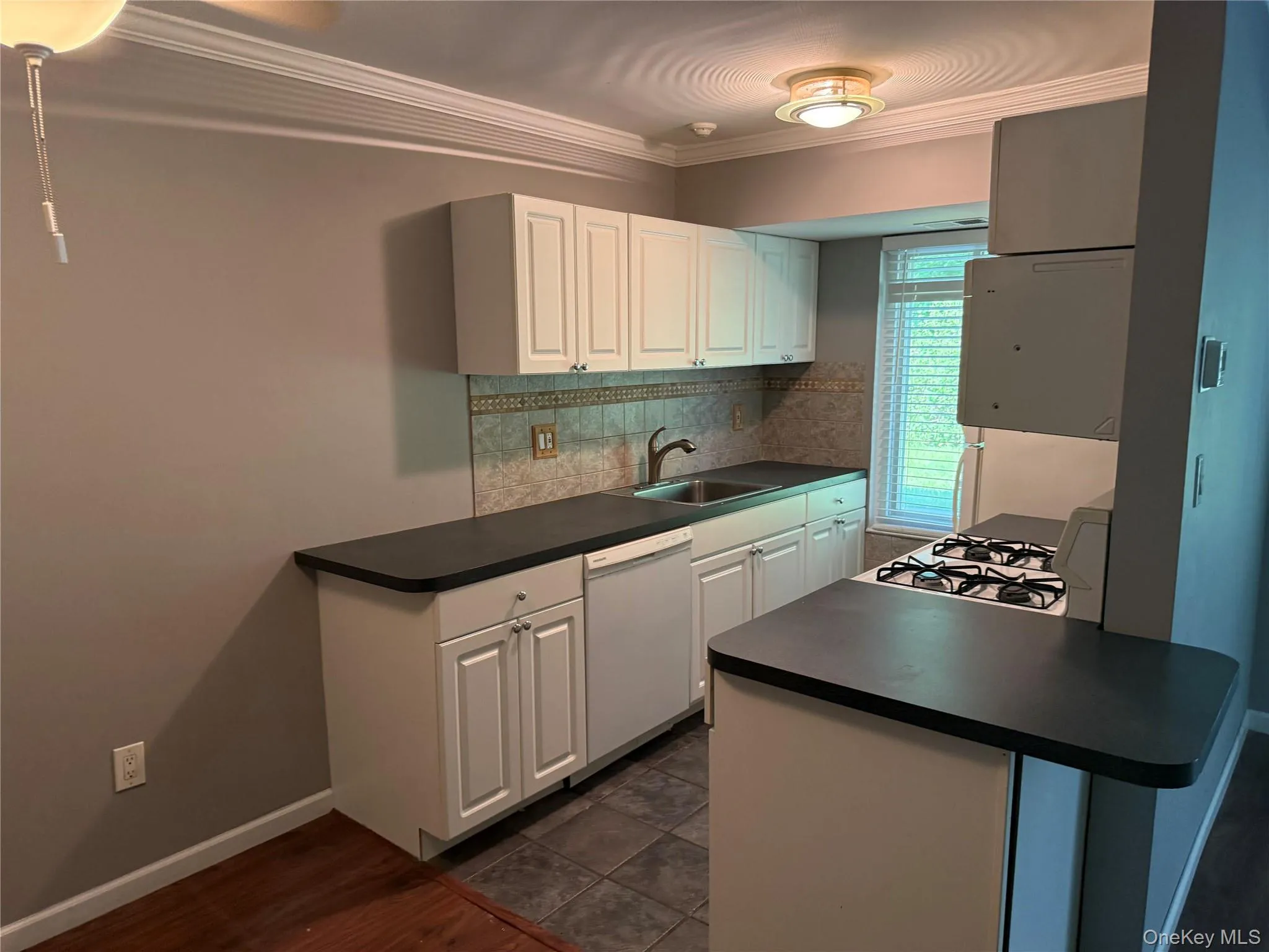 5 Laramie court, Brookhaven, NY, 1 Bedroom Bedrooms, 4 Rooms Rooms,1 BathroomBathrooms,Residential Lease,For Rent,Laramie court,0,1001642 5 Laramie court, Brookhaven, NY, 1 Bedroom Bedrooms, 4 Rooms Rooms,1 BathroomBathrooms,Residential Lease,For Rent,Laramie court,0,1001642