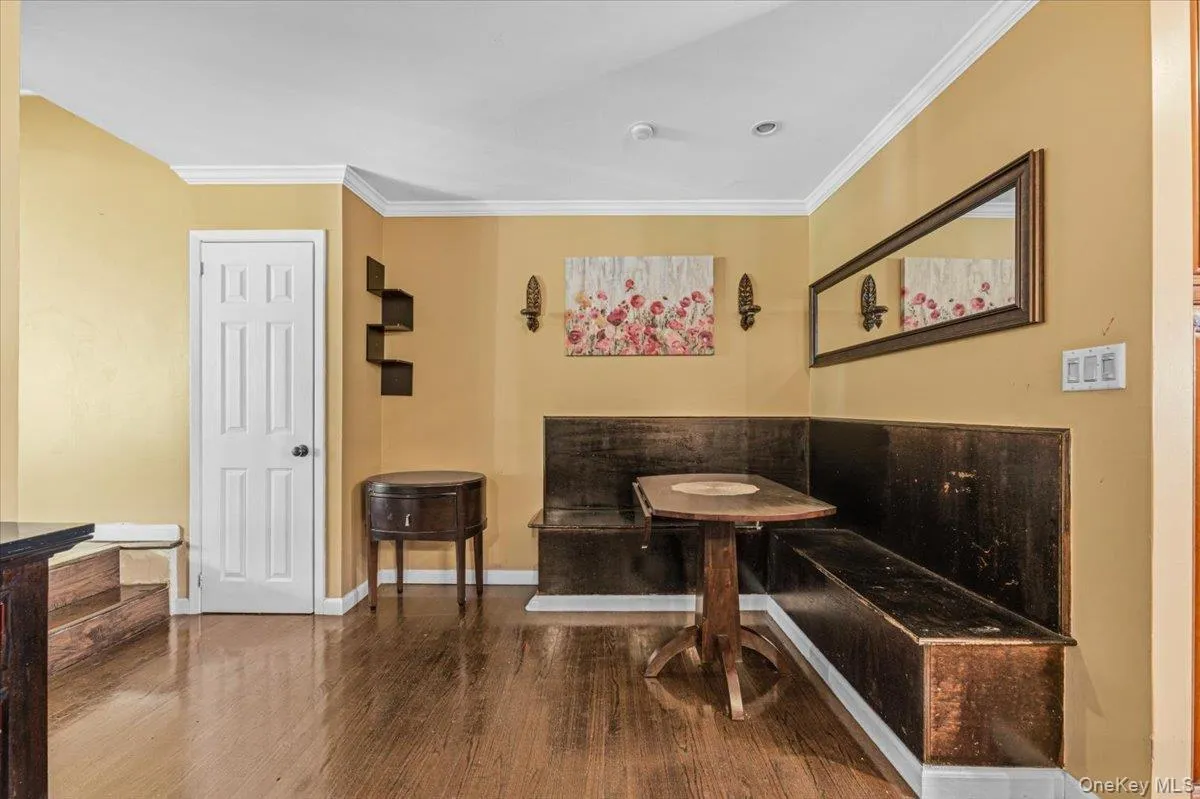 47 Villa Avenue, Yonkers, NY, 4 Bedrooms Bedrooms, 10 Rooms Rooms,2 BathroomsBathrooms,Residential,For Rent,Villa,0,1001643 47 Villa Avenue, Yonkers, NY, 4 Bedrooms Bedrooms, 10 Rooms Rooms,2 BathroomsBathrooms,Residential,For Rent,Villa,0,1001643