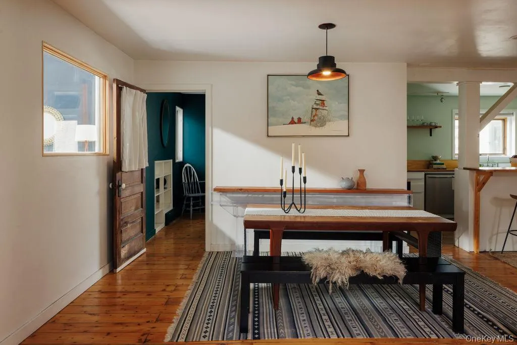 209-211 Fishcreek Road, Saugerties, NY, 6 Bedrooms Bedrooms, 10 Rooms Rooms,3 BathroomsBathrooms,Residential Sale,For Rent,Fishcreek,0,1001648 209-211 Fishcreek Road, Saugerties, NY, 6 Bedrooms Bedrooms, 10 Rooms Rooms,3 BathroomsBathrooms,Residential Sale,For Rent,Fishcreek,0,1001648