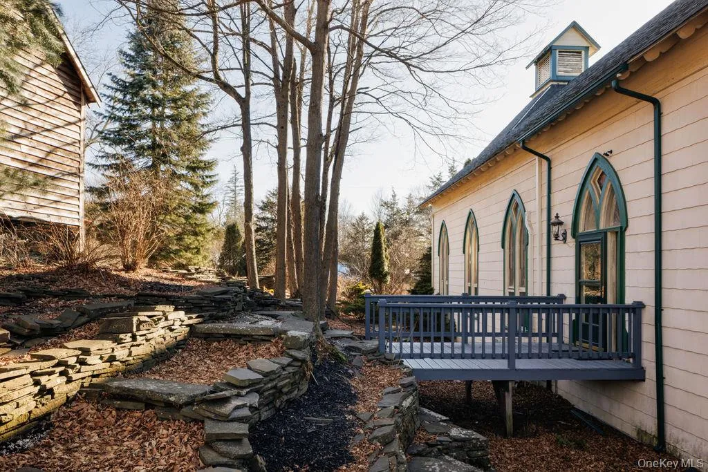 209-211 Fishcreek Road, Saugerties, NY, 6 Bedrooms Bedrooms, 10 Rooms Rooms,3 BathroomsBathrooms,Residential Sale,For Rent,Fishcreek,0,1001648 209-211 Fishcreek Road, Saugerties, NY, 6 Bedrooms Bedrooms, 10 Rooms Rooms,3 BathroomsBathrooms,Residential Sale,For Rent,Fishcreek,0,1001648