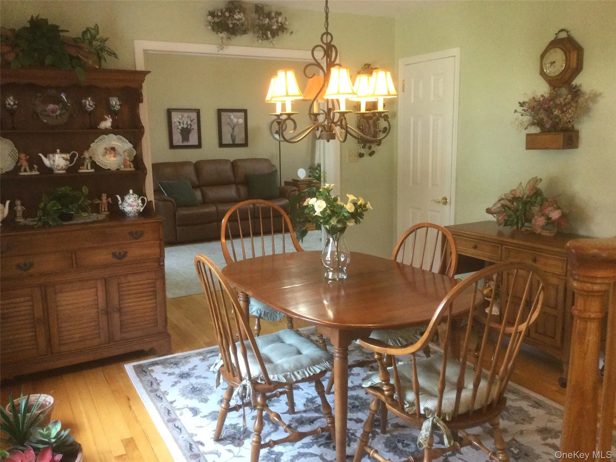 104 Phyllis Drive, Babylon, NY, 3 Bedrooms Bedrooms, 7 Rooms Rooms,2 BathroomsBathrooms,Residential,For Rent,Phyllis,0,1001659 104 Phyllis Drive, Babylon, NY, 3 Bedrooms Bedrooms, 7 Rooms Rooms,2 BathroomsBathrooms,Residential,For Rent,Phyllis,0,1001659