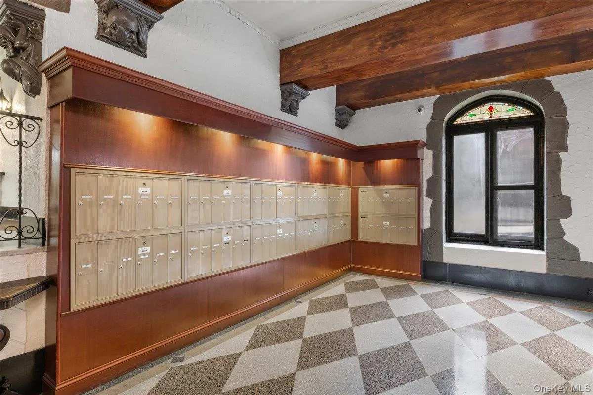 10 Nosband Avenue, White Plains, NY, 1 Bedroom Bedrooms, 3 Rooms Rooms,1 BathroomBathrooms,Residential Sale,For Rent,Nosband,0,1001663 10 Nosband Avenue, White Plains, NY, 1 Bedroom Bedrooms, 3 Rooms Rooms,1 BathroomBathrooms,Residential Sale,For Rent,Nosband,0,1001663