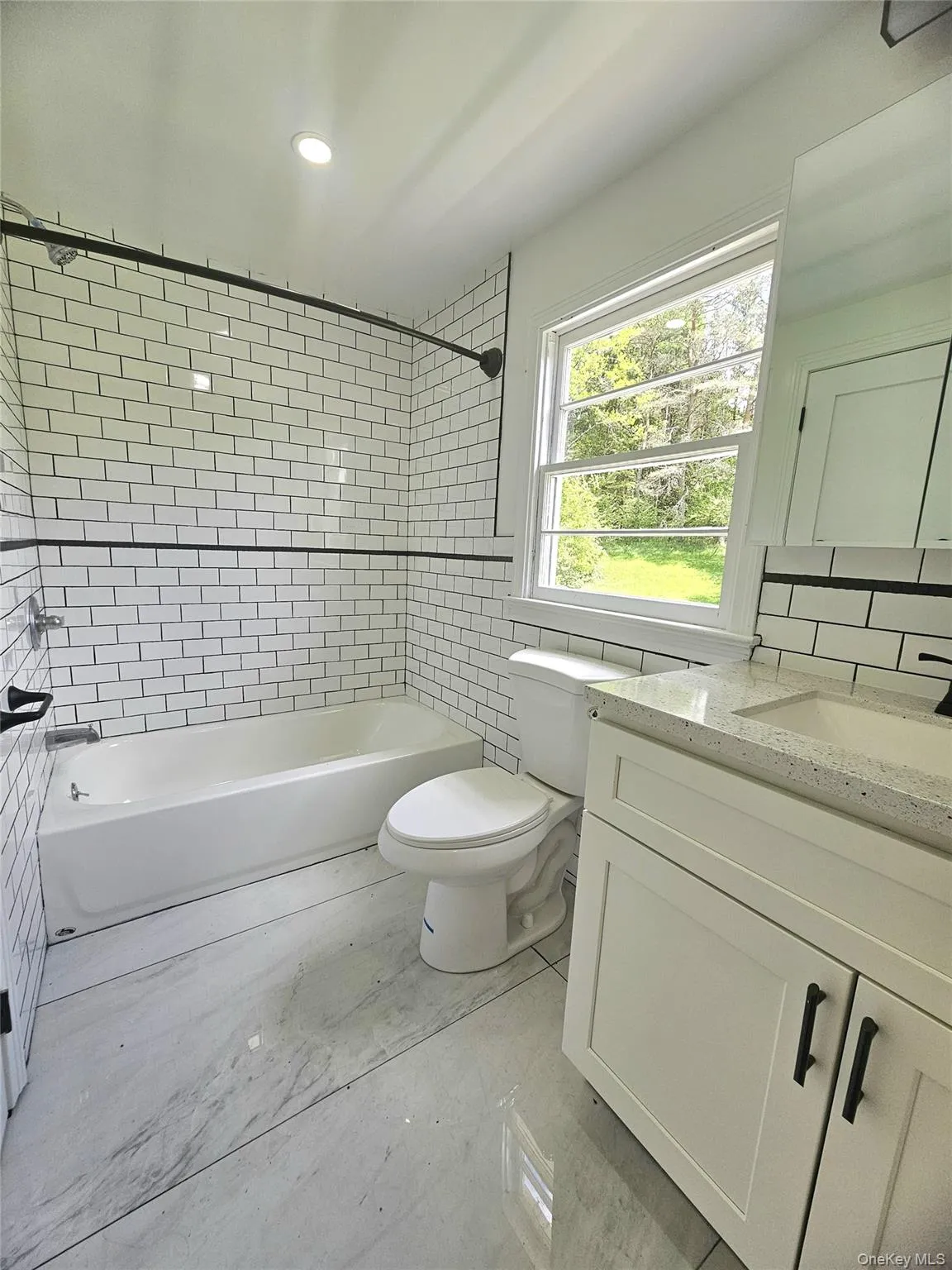 5852 State Route 55, Liberty, NY, 4 Bedrooms Bedrooms, 6 Rooms Rooms,2 BathroomsBathrooms,Residential,For Rent,State Route 55,0,1001669 5852 State Route 55, Liberty, NY, 4 Bedrooms Bedrooms, 6 Rooms Rooms,2 BathroomsBathrooms,Residential,For Rent,State Route 55,0,1001669