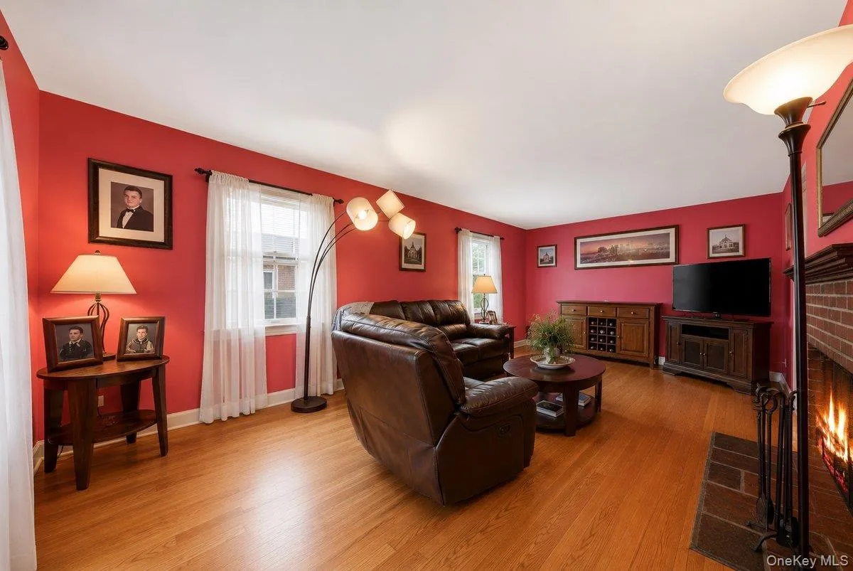 85 Halstead Avenue, Yonkers, NY, 4 Bedrooms Bedrooms, 8 Rooms Rooms,2 BathroomsBathrooms,Residential,For Rent,Halstead,0,1001671 85 Halstead Avenue, Yonkers, NY, 4 Bedrooms Bedrooms, 8 Rooms Rooms,2 BathroomsBathrooms,Residential,For Rent,Halstead,0,1001671