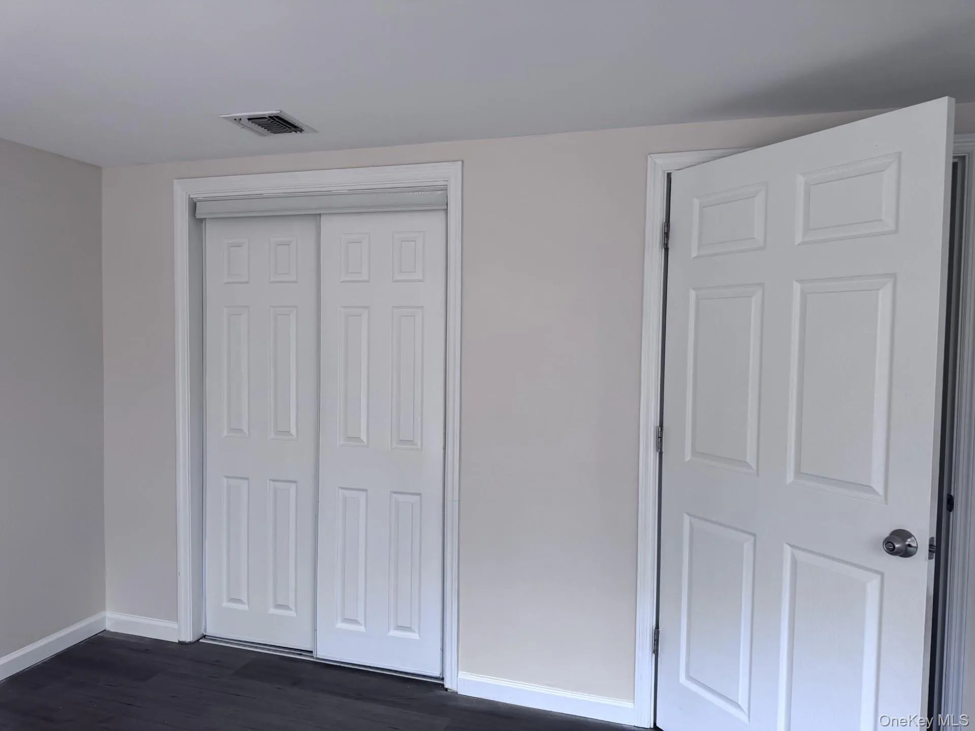 35 Hallock Road, Brookhaven, NY, 4 Bedrooms Bedrooms, 7 Rooms Rooms,2 BathroomsBathrooms,Residential Lease,For Rent,Hallock,0,1001674 35 Hallock Road, Brookhaven, NY, 4 Bedrooms Bedrooms, 7 Rooms Rooms,2 BathroomsBathrooms,Residential Lease,For Rent,Hallock,0,1001674