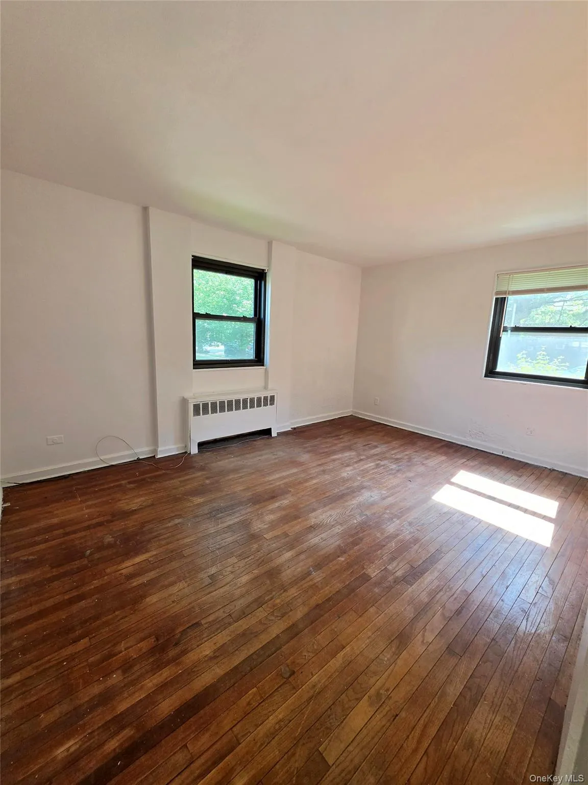 155-19 81st Street, New York, NY, 2 Bedrooms Bedrooms, 6 Rooms Rooms,1 BathroomBathrooms,Residential,For Rent,81st Street,0,1001676 155-19 81st Street, New York, NY, 2 Bedrooms Bedrooms, 6 Rooms Rooms,1 BathroomBathrooms,Residential,For Rent,81st Street,0,1001676