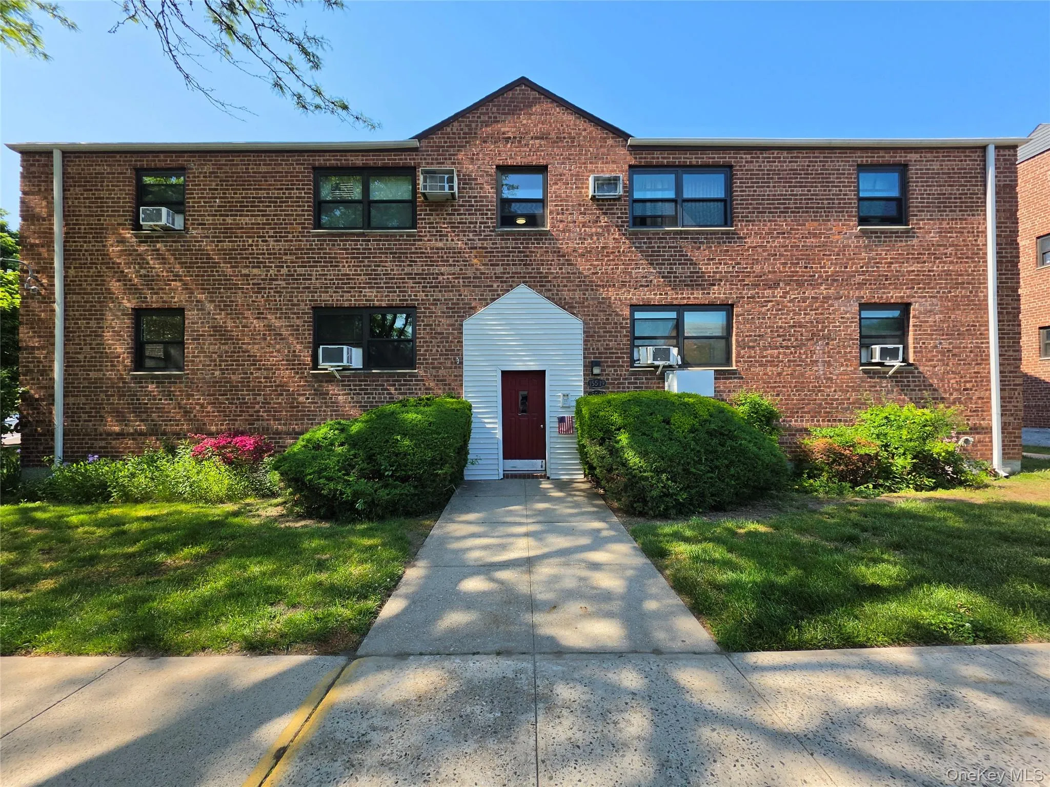 155-19 81st Street, New York, NY, 2 Bedrooms Bedrooms, 6 Rooms Rooms,1 BathroomBathrooms,Residential,For Rent,81st Street,0,1001676 155-19 81st Street, New York, NY, 2 Bedrooms Bedrooms, 6 Rooms Rooms,1 BathroomBathrooms,Residential,For Rent,81st Street,0,1001676