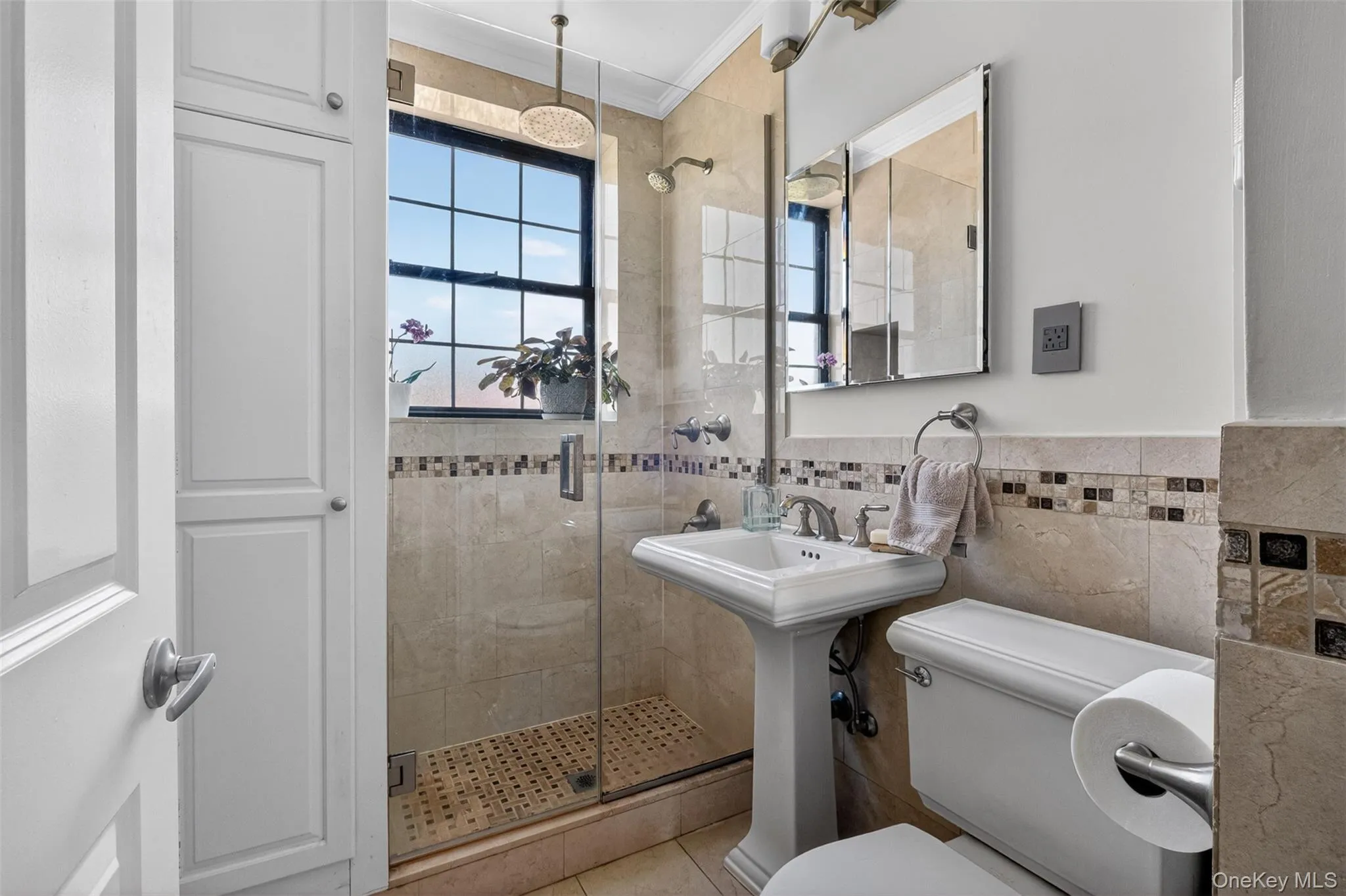 Bathroom Bathroom