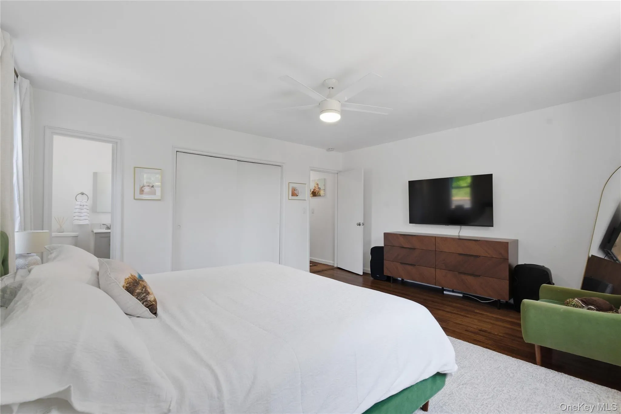 14 Soundview Avenue, White Plains, NY, 2 Bedrooms Bedrooms, 5 Rooms Rooms,1 BathroomBathrooms,Residential,For Rent,Soundview,0,1001685 14 Soundview Avenue, White Plains, NY, 2 Bedrooms Bedrooms, 5 Rooms Rooms,1 BathroomBathrooms,Residential,For Rent,Soundview,0,1001685