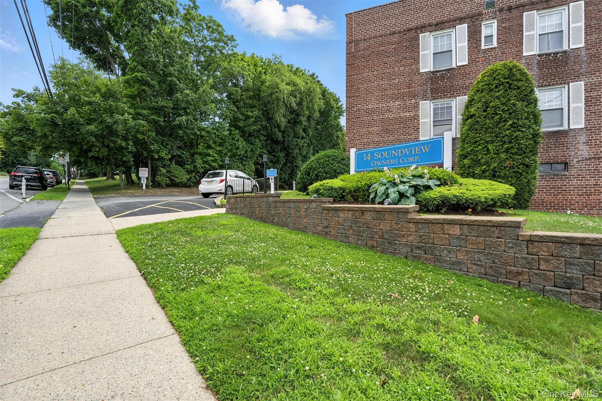 14 Soundview Avenue, White Plains, NY, 2 Bedrooms Bedrooms, 5 Rooms Rooms,1 BathroomBathrooms,Residential,For Rent,Soundview,0,1001685 14 Soundview Avenue, White Plains, NY, 2 Bedrooms Bedrooms, 5 Rooms Rooms,1 BathroomBathrooms,Residential,For Rent,Soundview,0,1001685