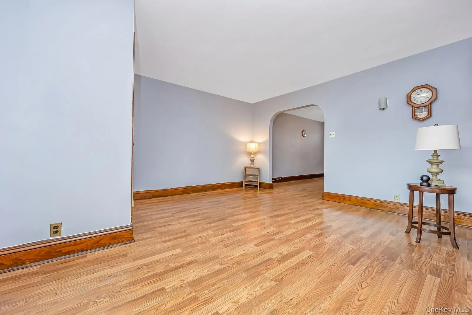 65-56 77th Place, New York, NY, 3 Bedrooms Bedrooms, 8 Rooms Rooms,1 BathroomBathrooms,Residential Sale,For Rent,77th,0,1001688 65-56 77th Place, New York, NY, 3 Bedrooms Bedrooms, 8 Rooms Rooms,1 BathroomBathrooms,Residential Sale,For Rent,77th,0,1001688