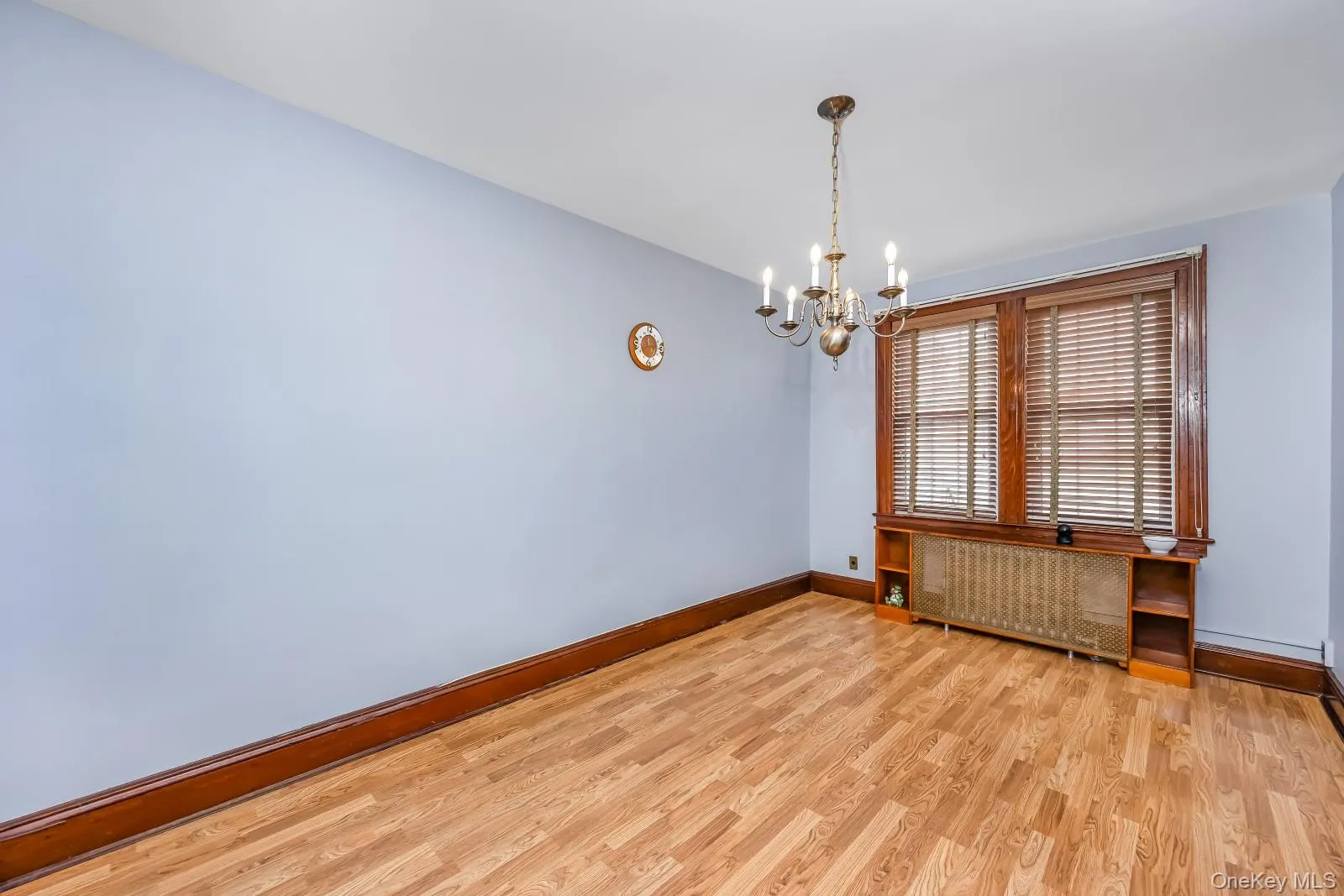 65-56 77th Place, New York, NY, 3 Bedrooms Bedrooms, 8 Rooms Rooms,1 BathroomBathrooms,Residential Sale,For Rent,77th,0,1001688 65-56 77th Place, New York, NY, 3 Bedrooms Bedrooms, 8 Rooms Rooms,1 BathroomBathrooms,Residential Sale,For Rent,77th,0,1001688