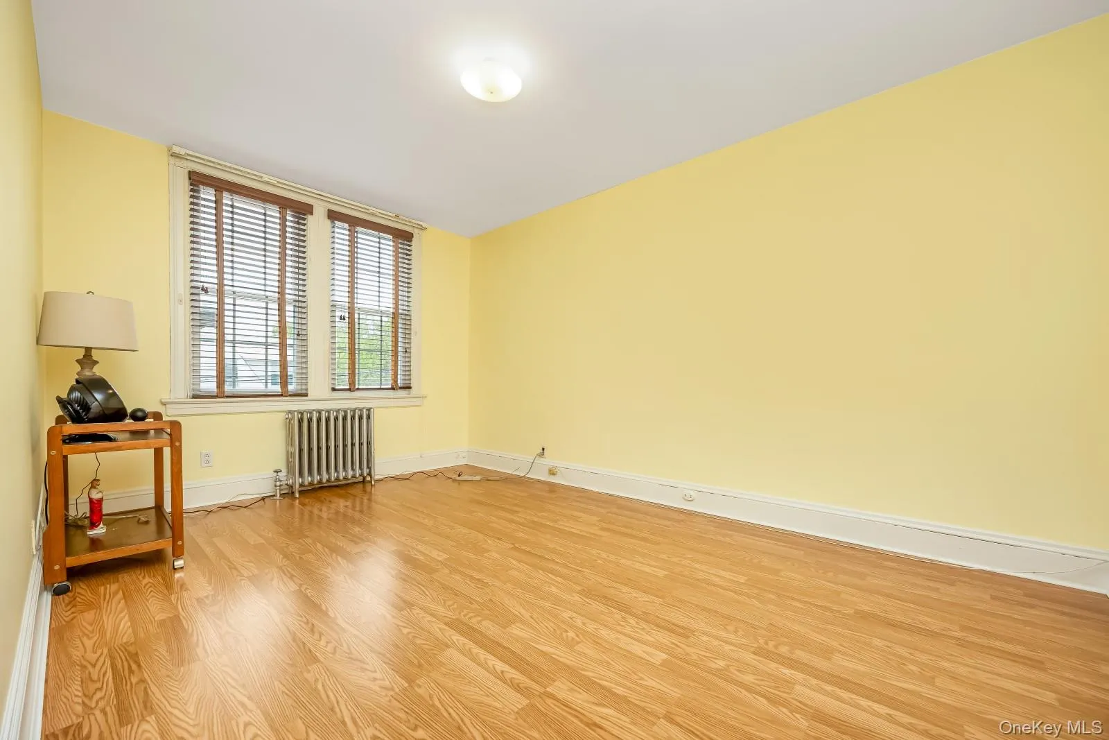 65-56 77th Place, New York, NY, 3 Bedrooms Bedrooms, 8 Rooms Rooms,1 BathroomBathrooms,Residential Sale,For Rent,77th,0,1001688 65-56 77th Place, New York, NY, 3 Bedrooms Bedrooms, 8 Rooms Rooms,1 BathroomBathrooms,Residential Sale,For Rent,77th,0,1001688