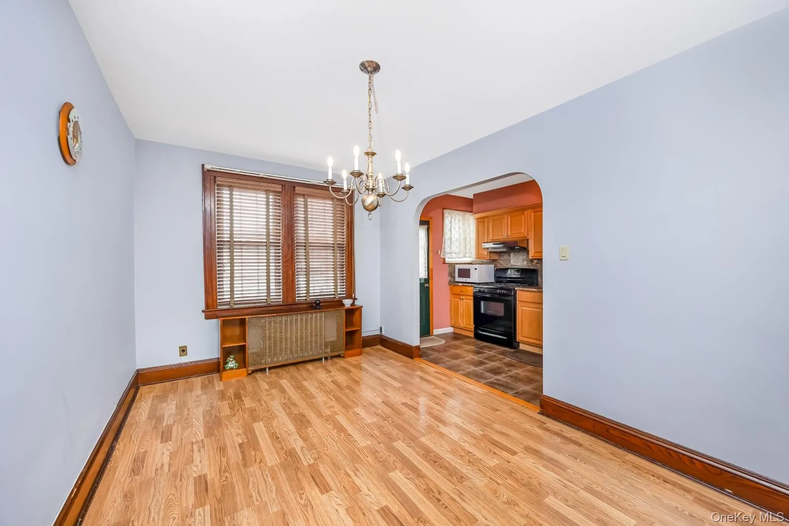 65-56 77th Place, New York, NY, 3 Bedrooms Bedrooms, 8 Rooms Rooms,1 BathroomBathrooms,Residential Sale,For Rent,77th,0,1001688 65-56 77th Place, New York, NY, 3 Bedrooms Bedrooms, 8 Rooms Rooms,1 BathroomBathrooms,Residential Sale,For Rent,77th,0,1001688